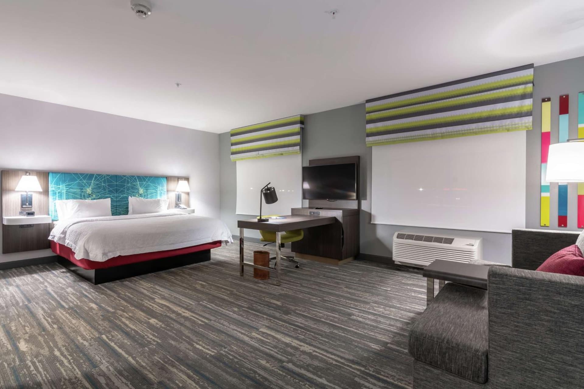 Hampton Inn & Suites Dallas East gallery photo in Dallas, TX — image 41