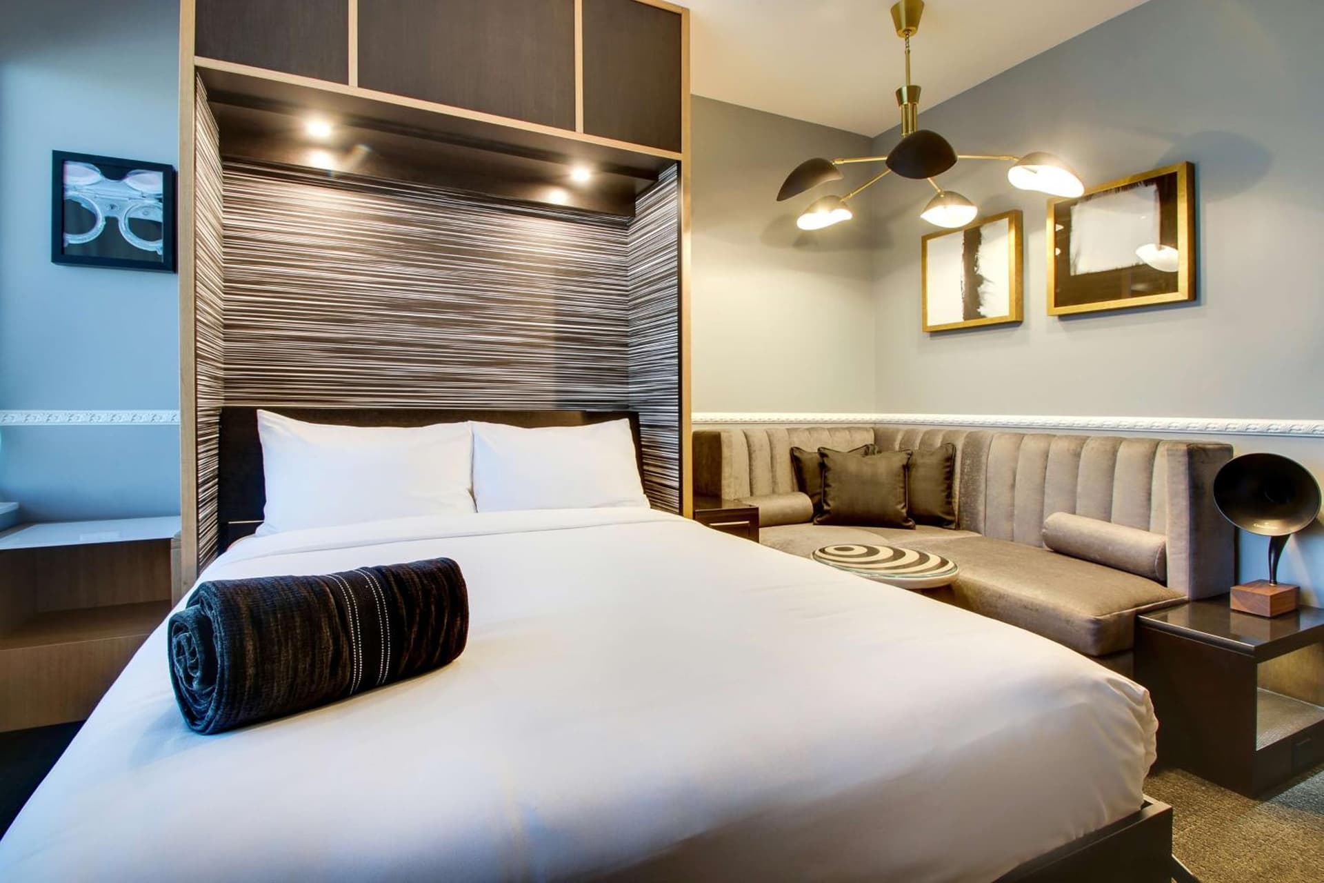 The Rose Chicago, Tapestry Collection By Hilton gallery photo in Rosemont, IL — image 46