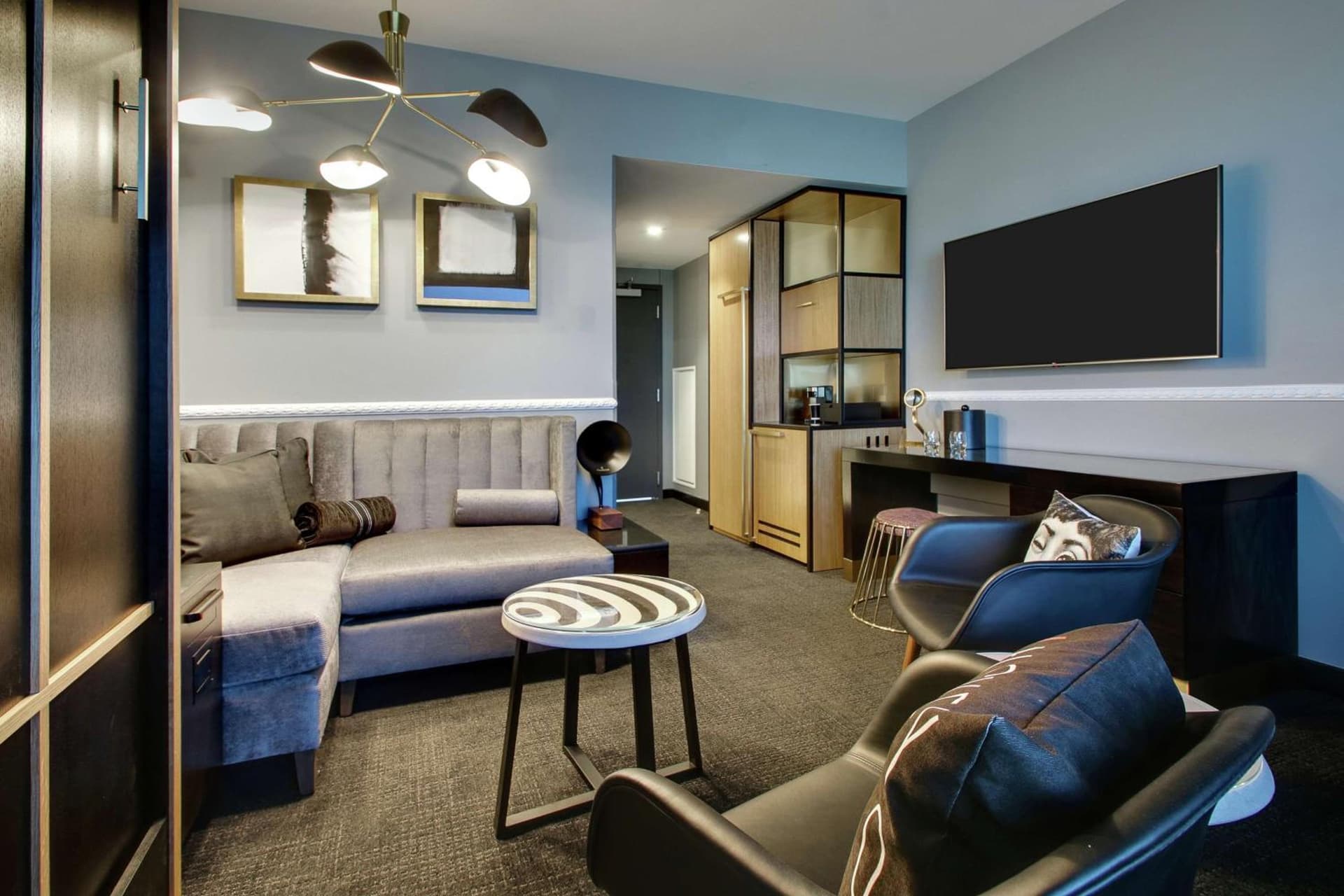 The Rose Chicago, Tapestry Collection By Hilton gallery photo in Rosemont, IL — image 83
