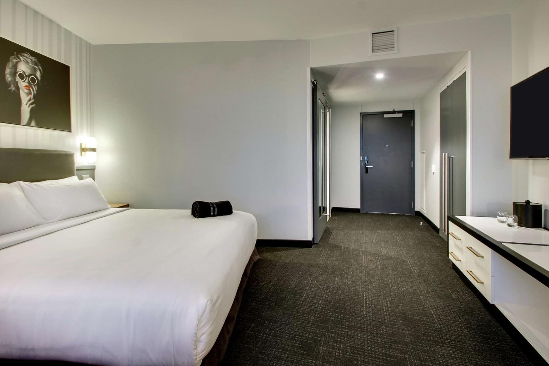 The Rose Chicago, Tapestry Collection By Hilton gallery photo in Rosemont, IL — image 52
