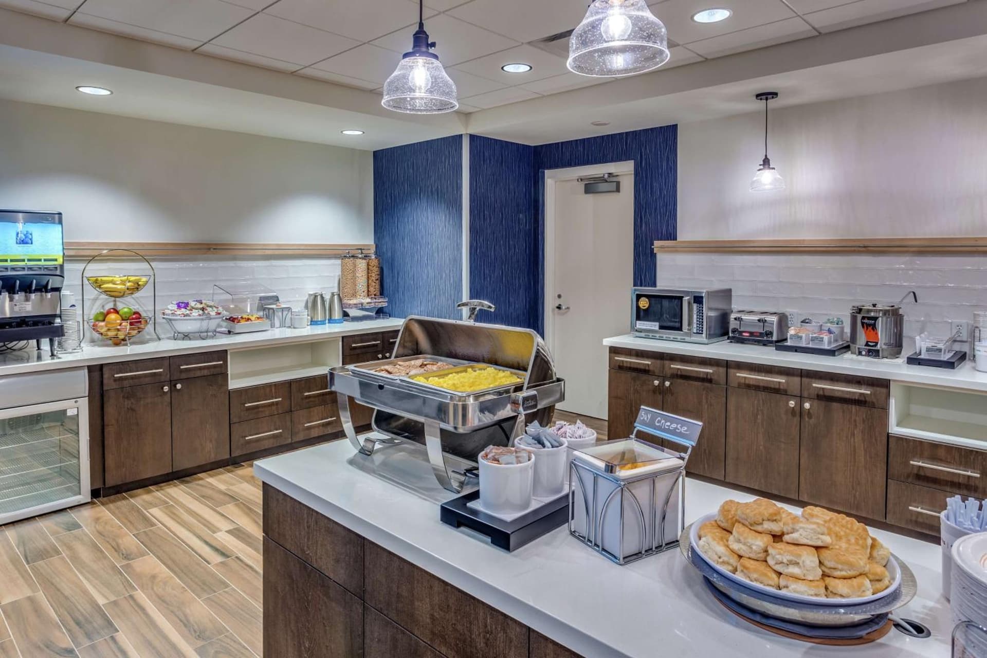 Hampton Inn & Suites Kittery-Portsmouth gallery photo in Kittery — image 23