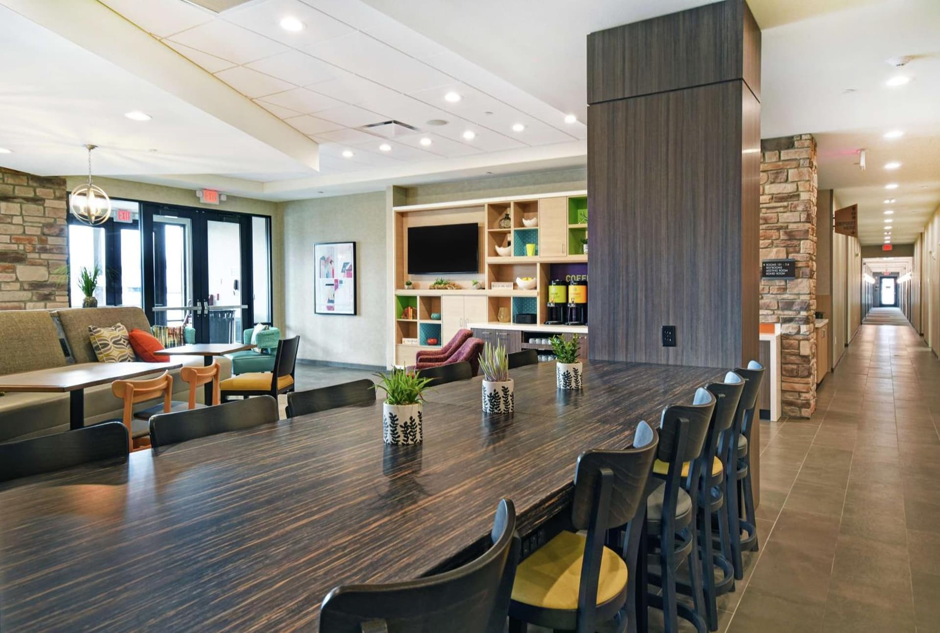 Home2 Suites By Hilton Beloit gallery photo in Beloit, WI — image 39
