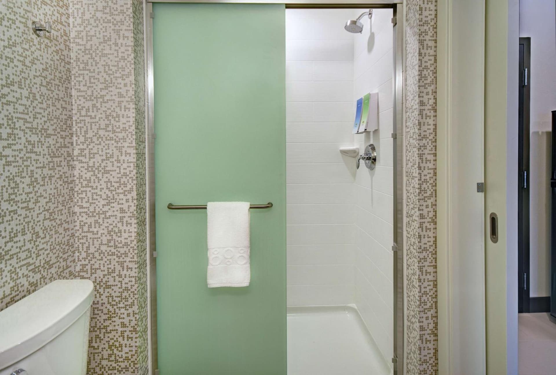 Home2 Suites By Hilton Beloit gallery photo in Beloit, WI — image 10