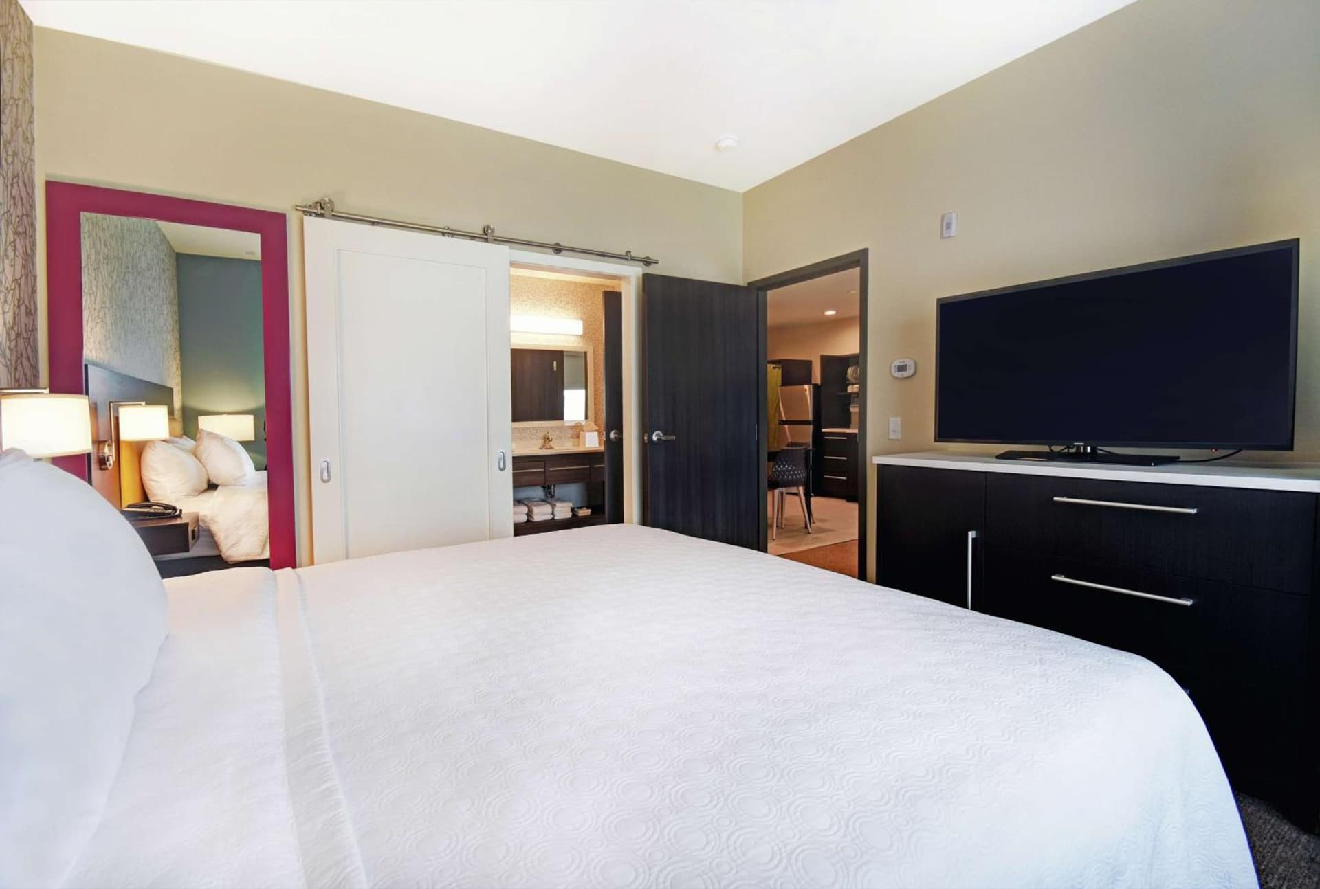 Home2 Suites By Hilton Beloit gallery photo in Beloit, WI — image 28