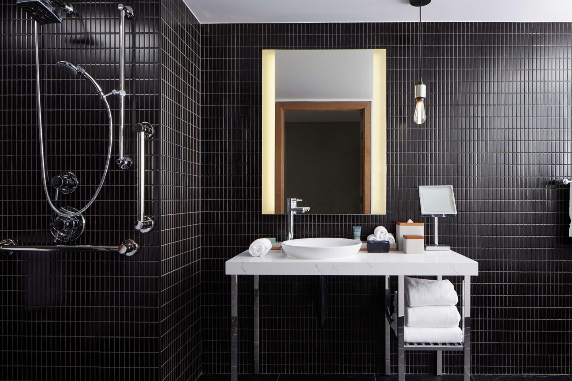 The Sound Hotel Seattle Belltown, Tapestry Collection gallery photo in Seattle, WA — image 17