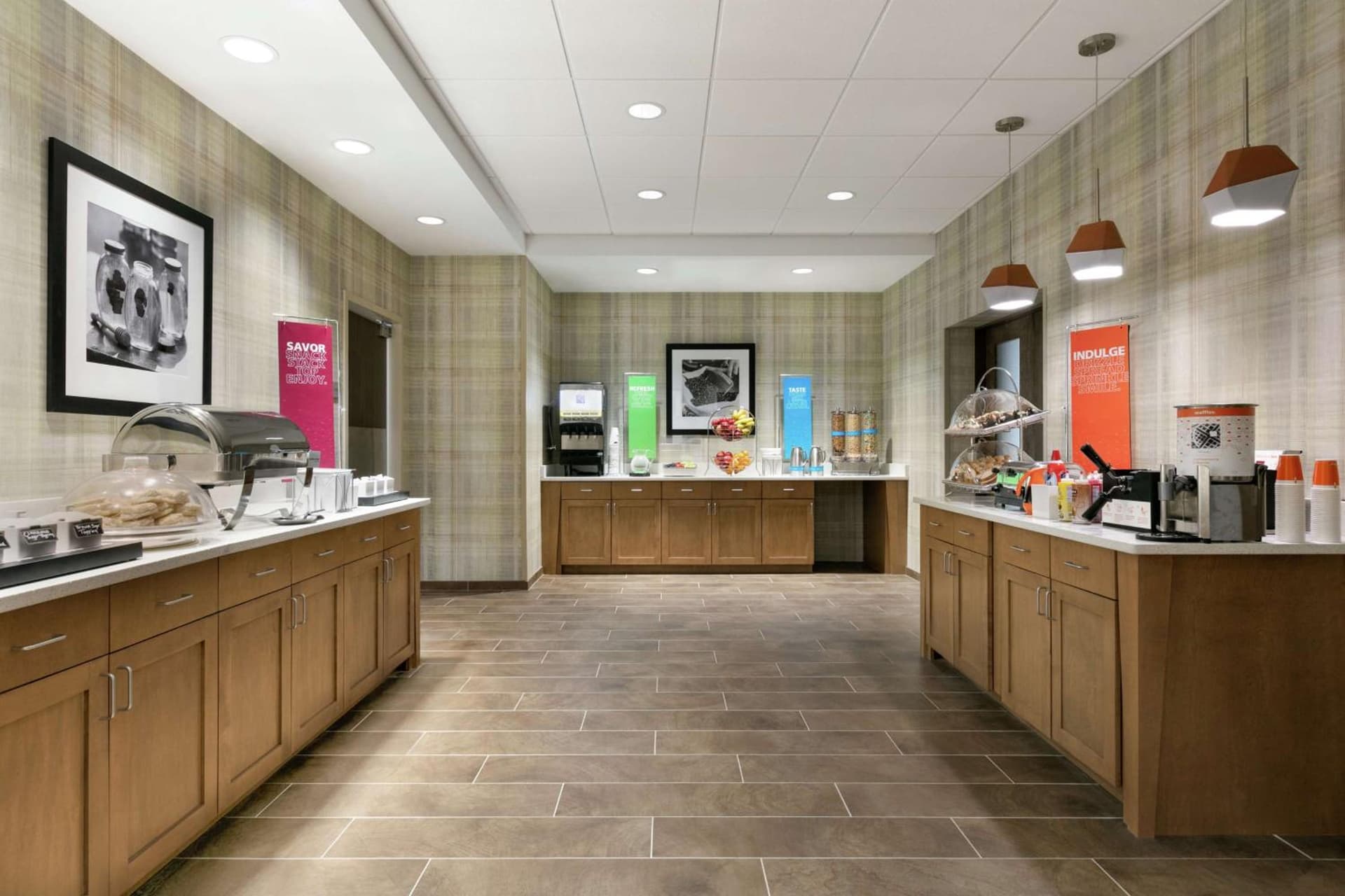 Hampton Inn And Suites By Hilton Johns Creek gallery photo in Johns Creek, GA — image 17