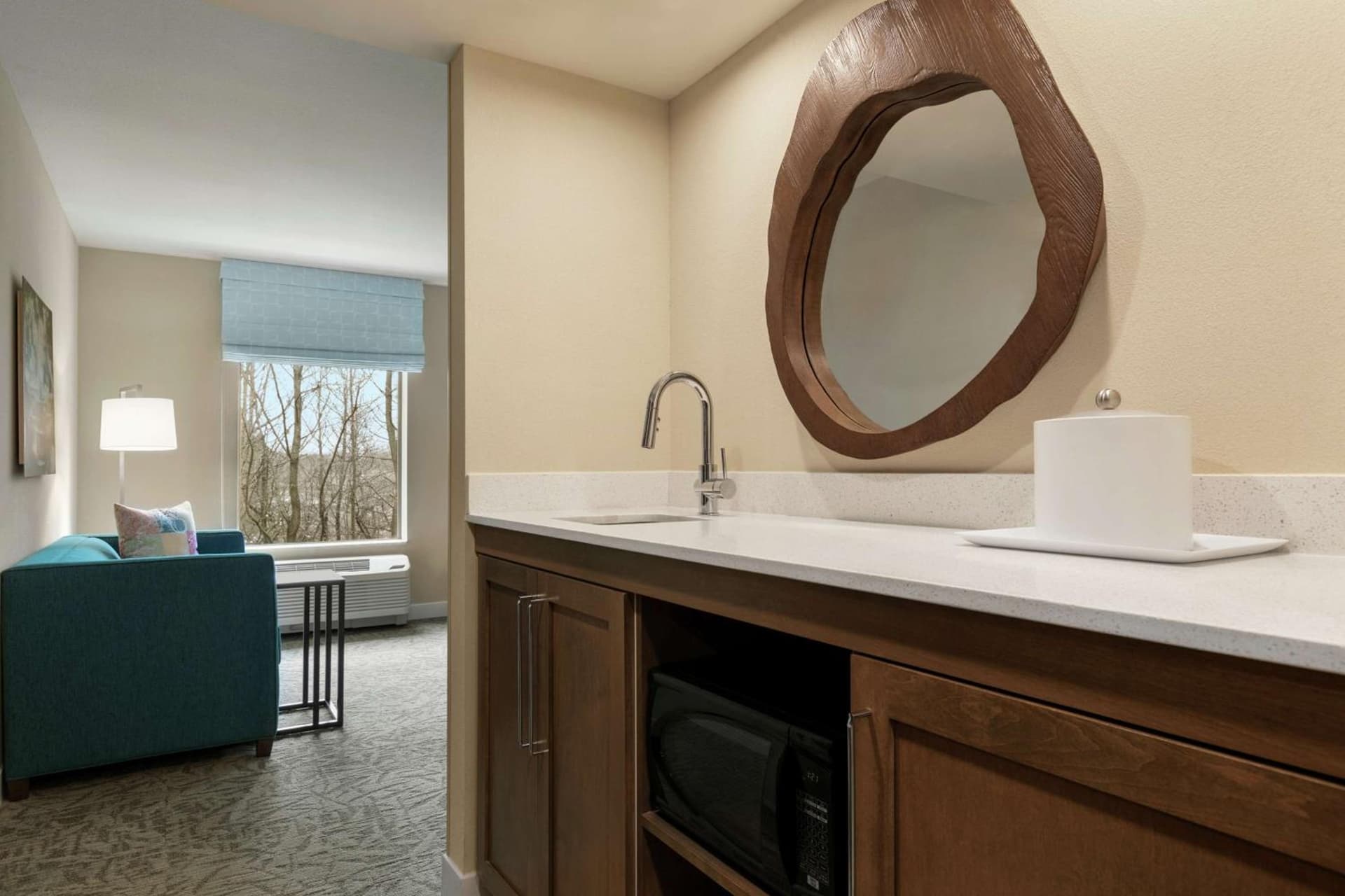 Hampton Inn And Suites By Hilton Johns Creek gallery photo in Johns Creek, GA — image 19