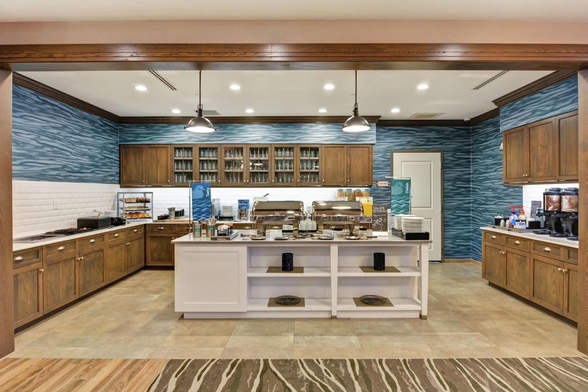 Homewood Suites By Hilton Hadley Amherst gallery photo in Hadley — image 17