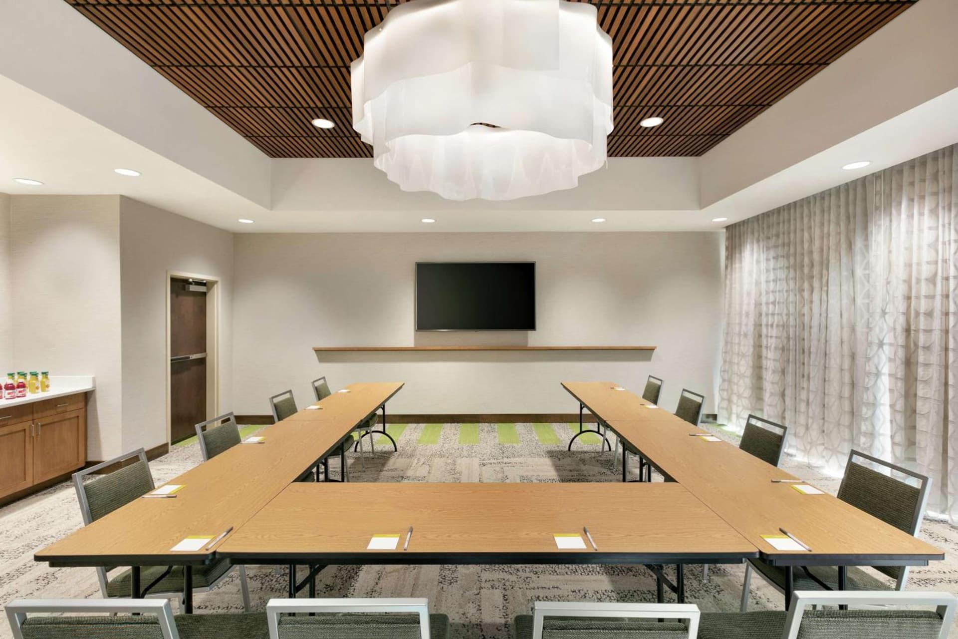 Hampton Inn And Suites By Hilton Johns Creek gallery photo in Johns Creek, GA — image 35