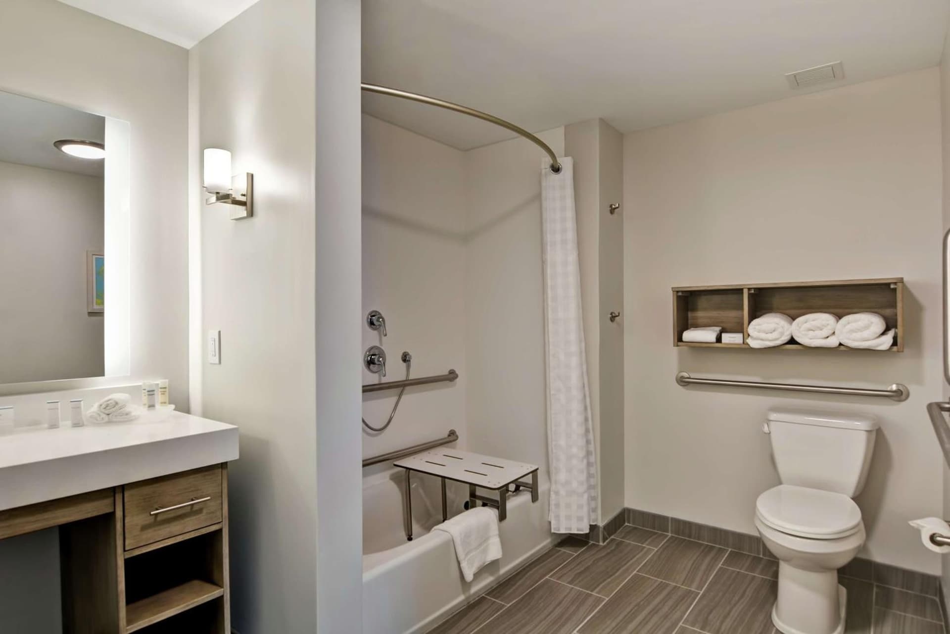 Homewood Suites By Hilton Hadley Amherst gallery photo in Hadley — image 25