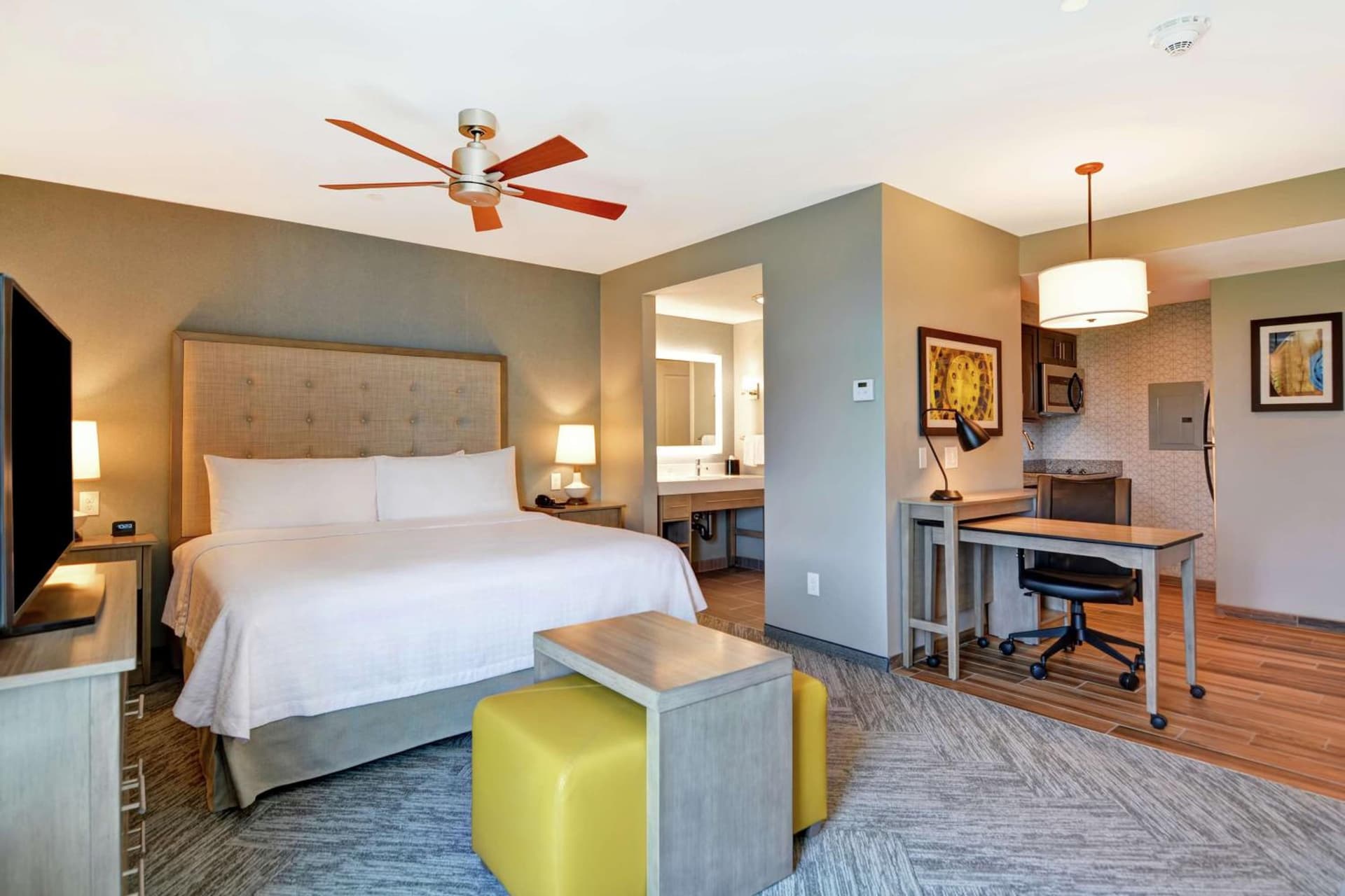 Homewood Suites By Hilton Hadley Amherst gallery photo in Hadley — image 47