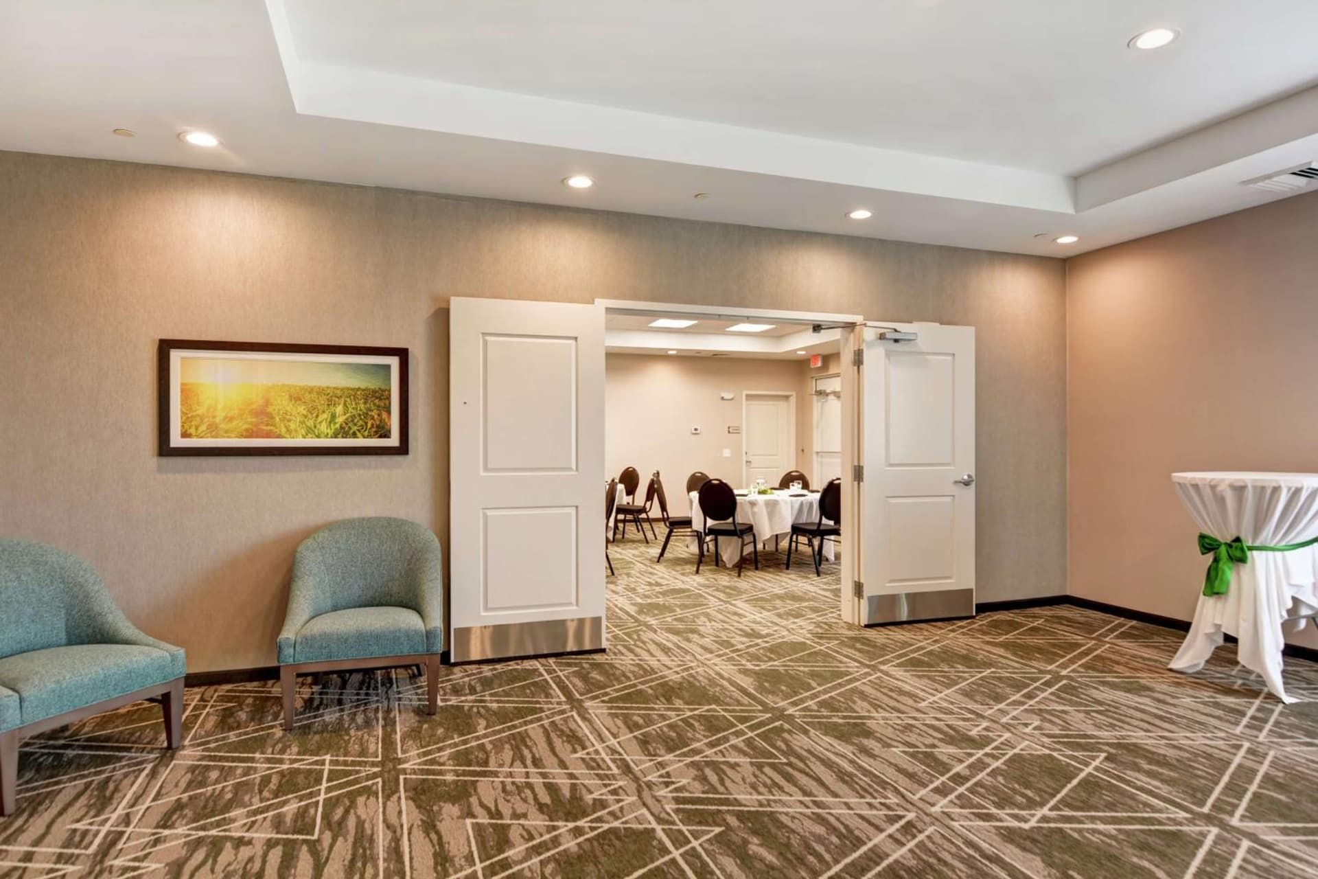 Homewood Suites By Hilton Hadley Amherst gallery photo in Hadley — image 38