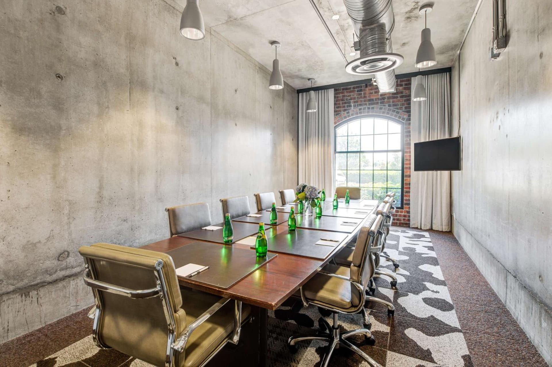 NYLO Las Colinas Hotel, Tapestry Collection by Hilton gallery photo in Irving, TX — image 12