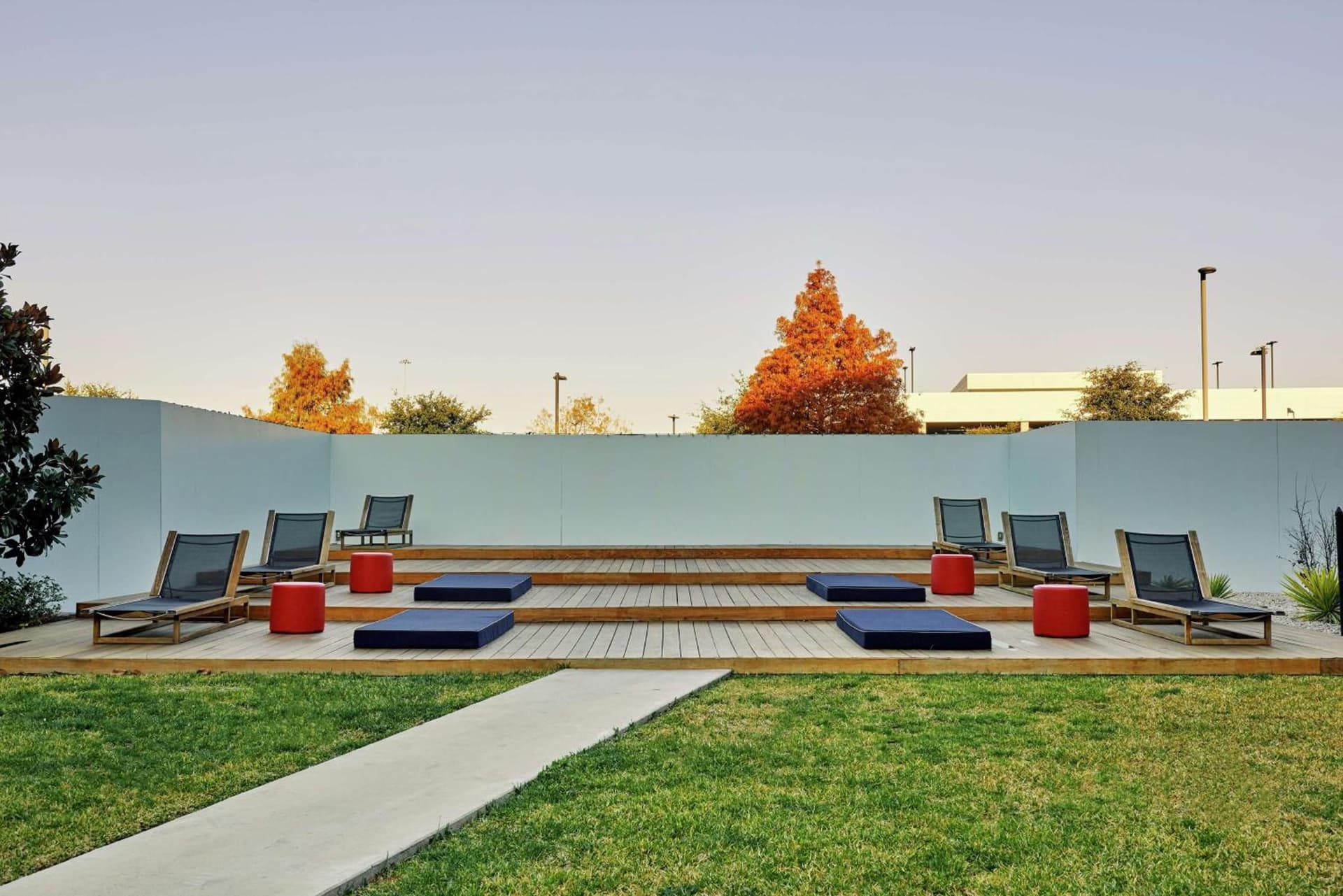 NYLO Las Colinas Hotel, Tapestry Collection by Hilton gallery photo in Irving, TX — image 8