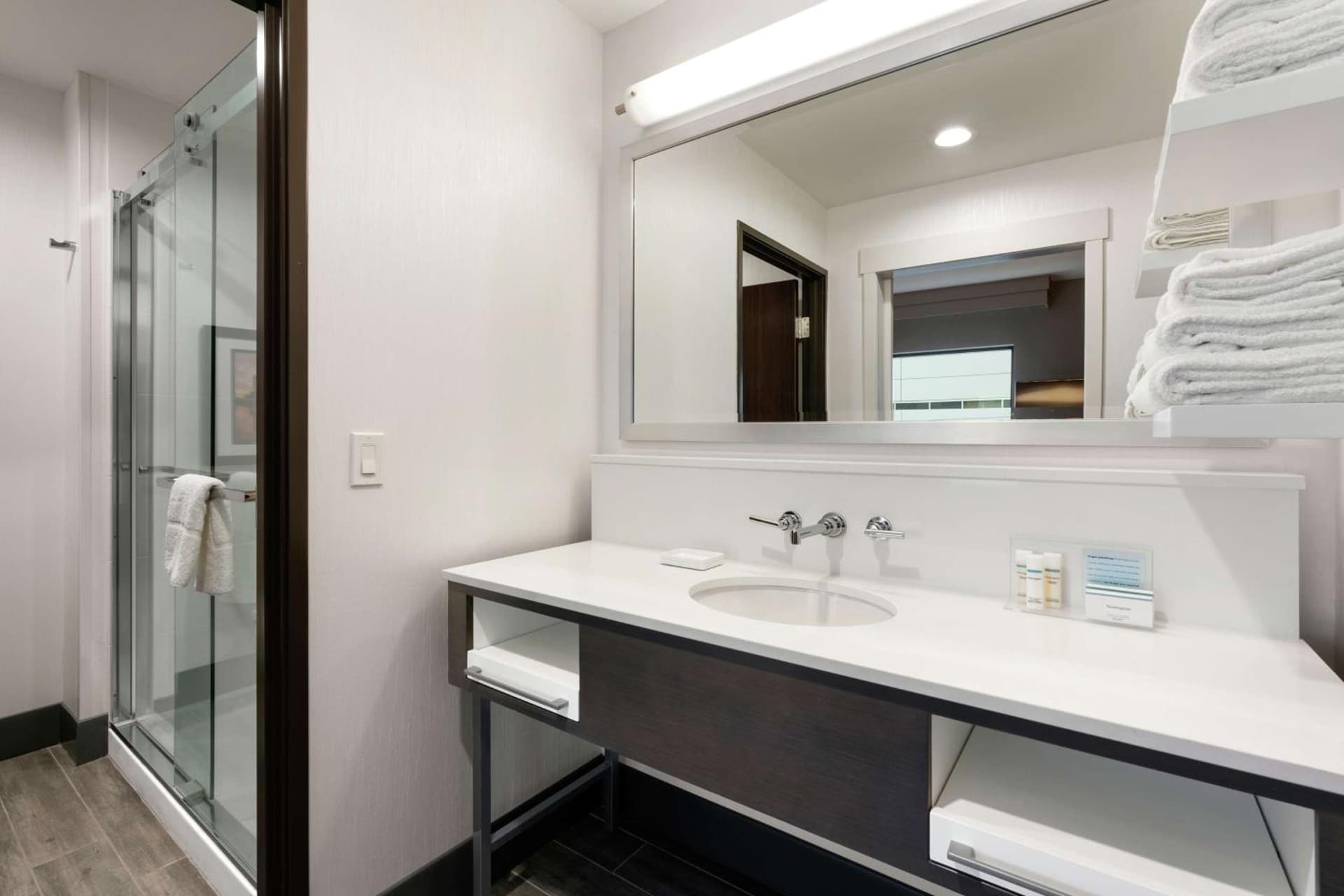 Hampton Inn & Suites Spokane Downtown-South gallery photo in Spokane, WA — image 63