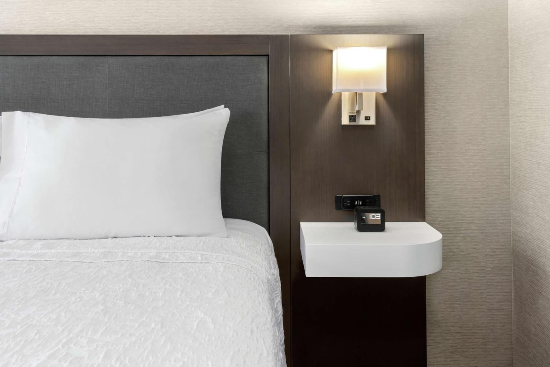 Hampton Inn & Suites Spokane Downtown-South gallery photo in Spokane, WA — image 16