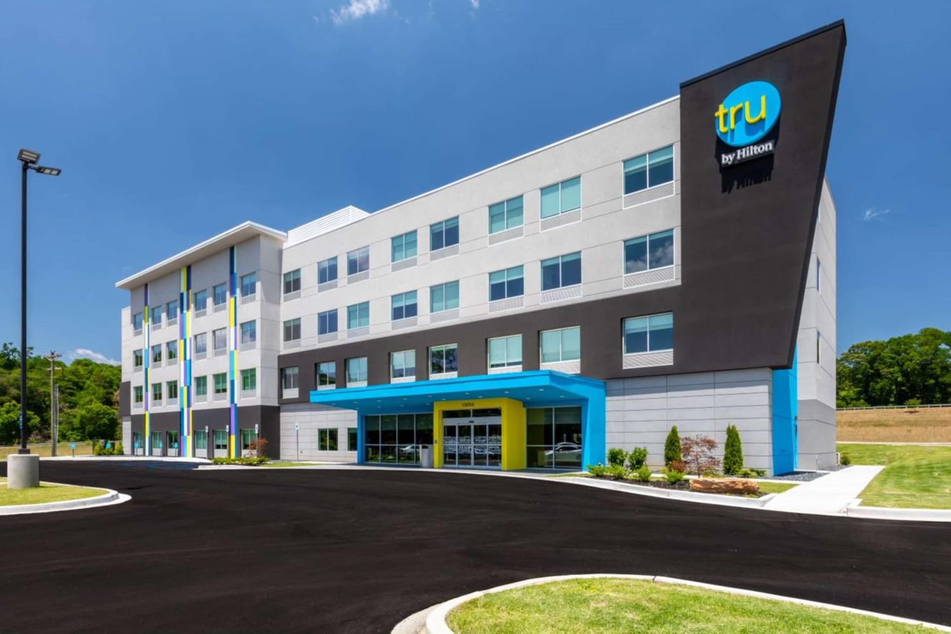 Tru By Hilton Seneca Clemson Sc featured exterior or lobby in Seneca, SC — similar hotel