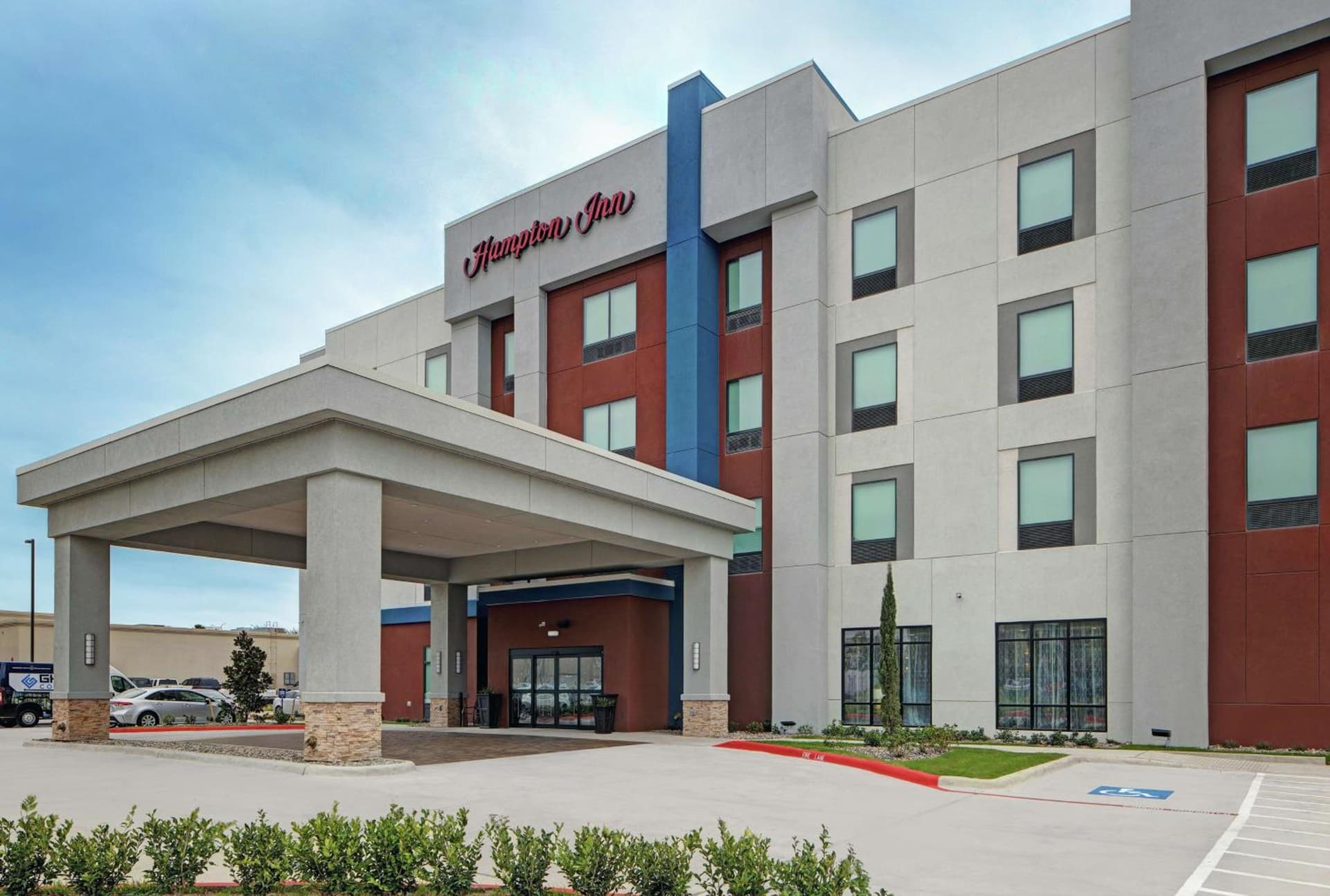 Hampton Inn Weslaco exterior or lobby in Weslaco, TX — main listing photo