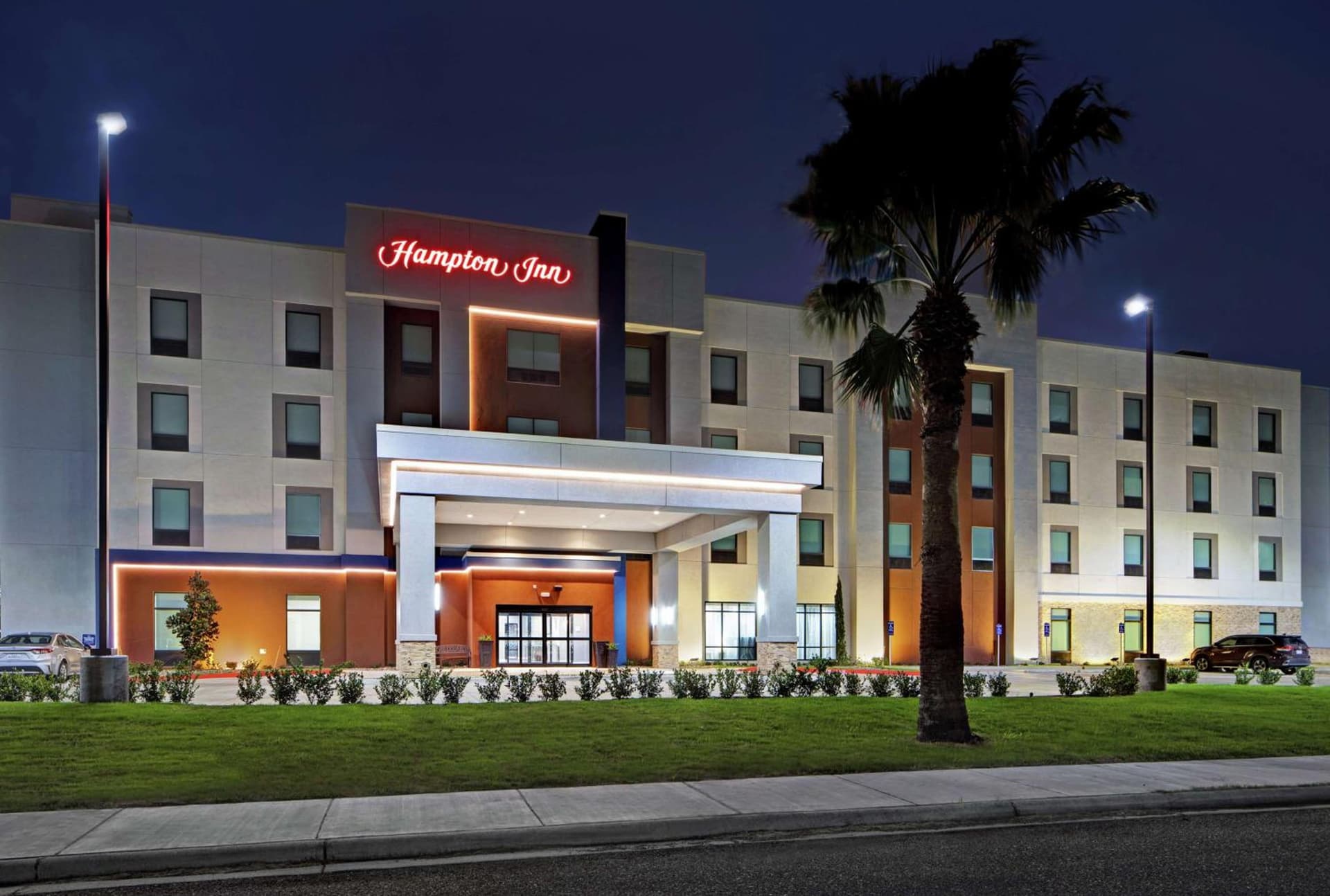 Hampton Inn Weslaco gallery photo in Weslaco, TX — image 24