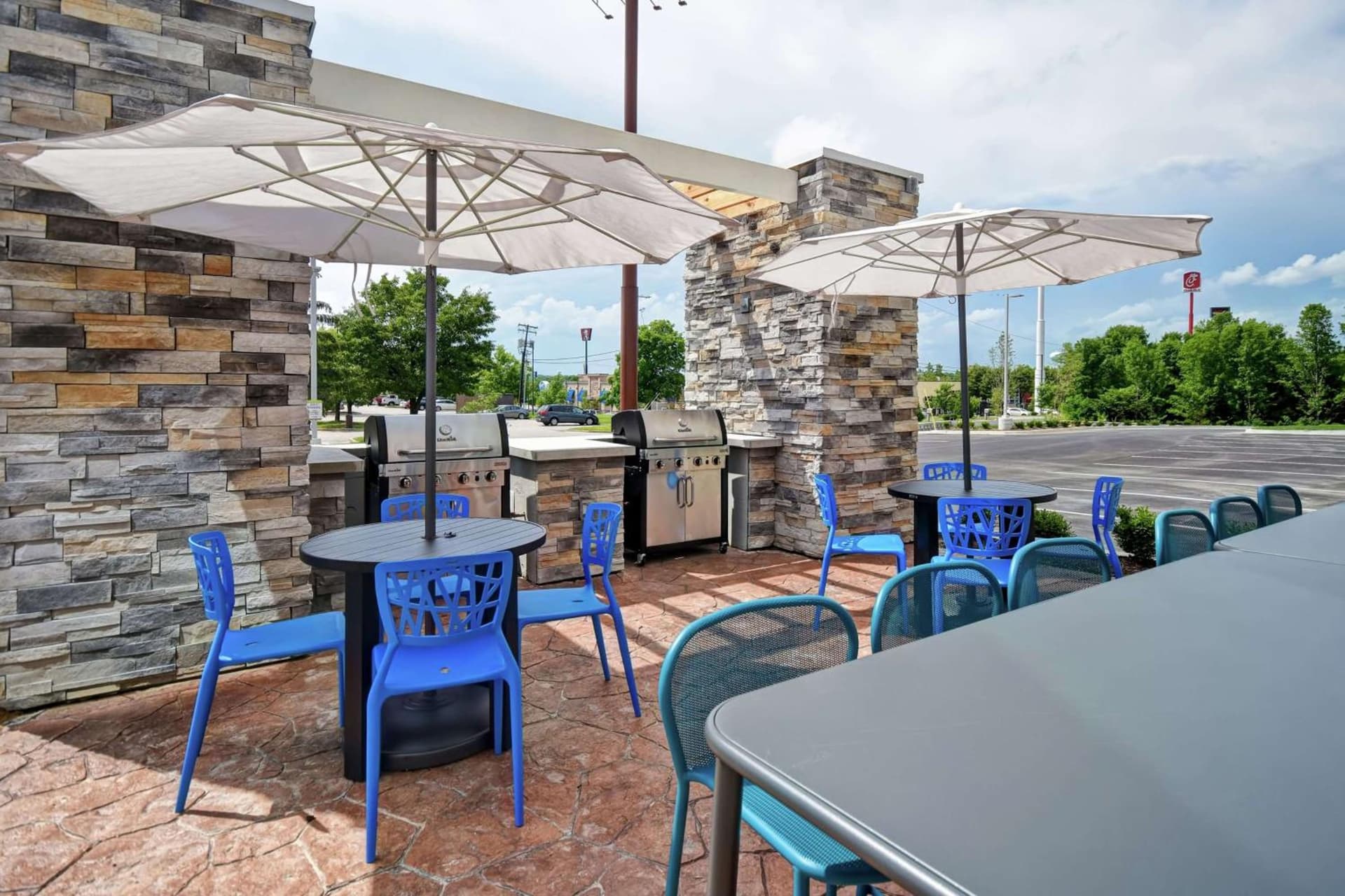 Home2 Suites By Hilton Georgetown interior in Georgetown, KY — gallery photo 2