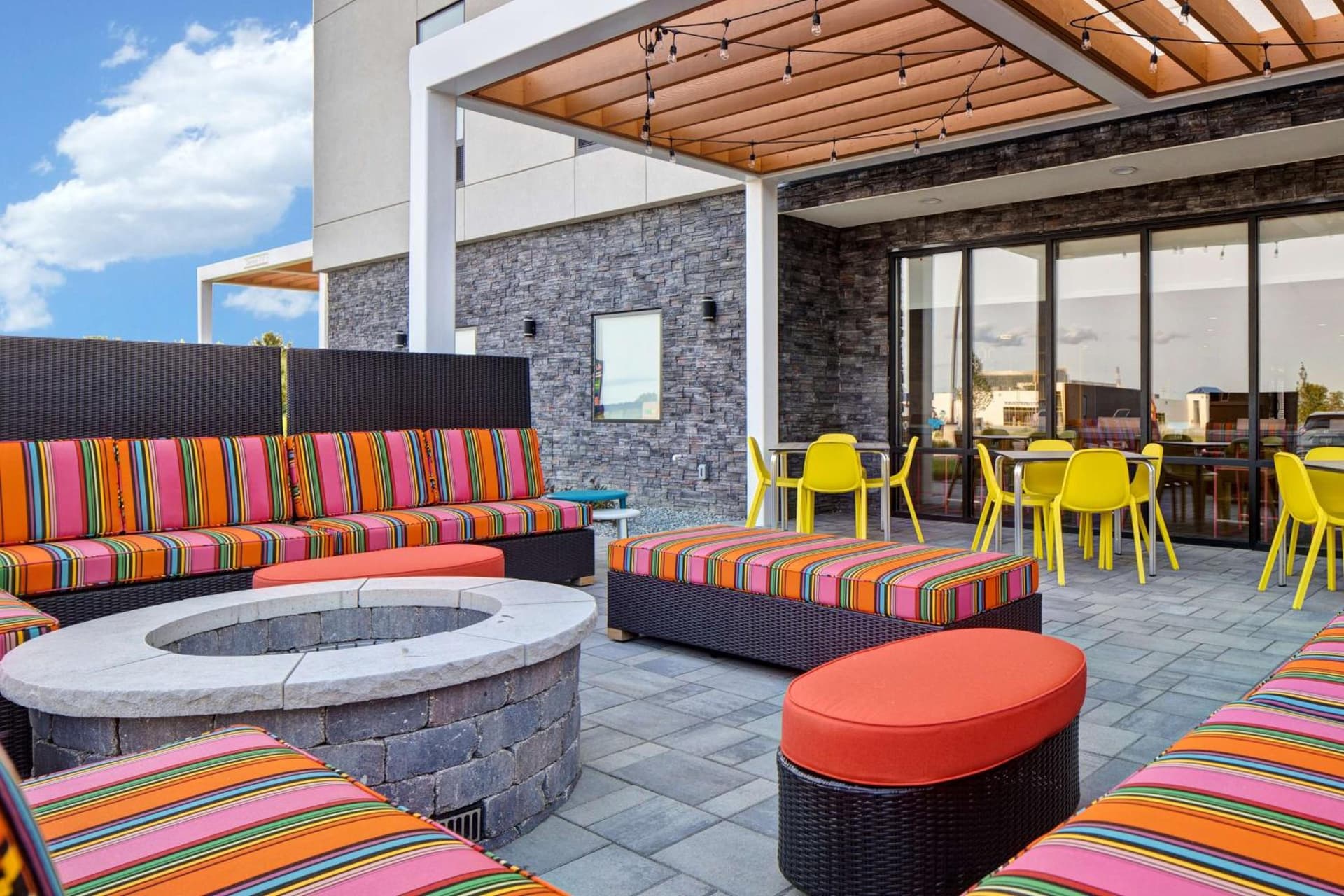 Home2 Suites By Hilton Loves Park Rockford gallery photo in Loves Park, IL — image 9