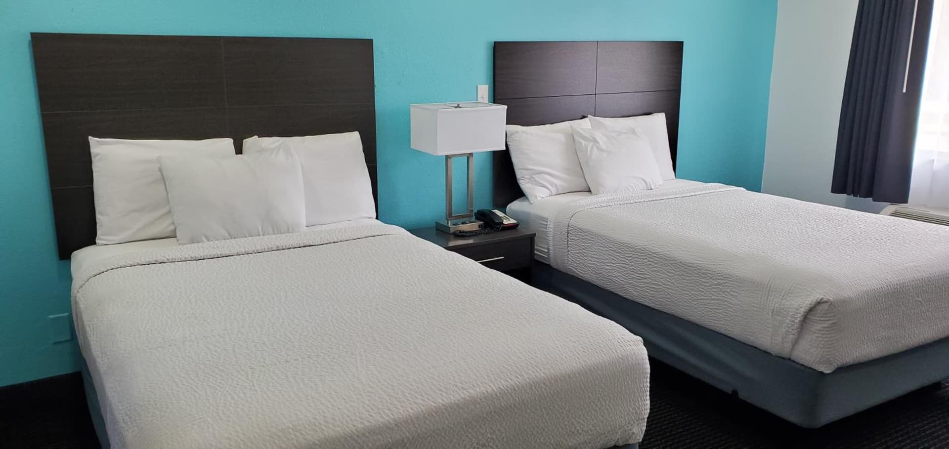 Travelodge by Wyndham Livonia Canton Novi Detroit Area gallery photo in Livonia, MI — image 18