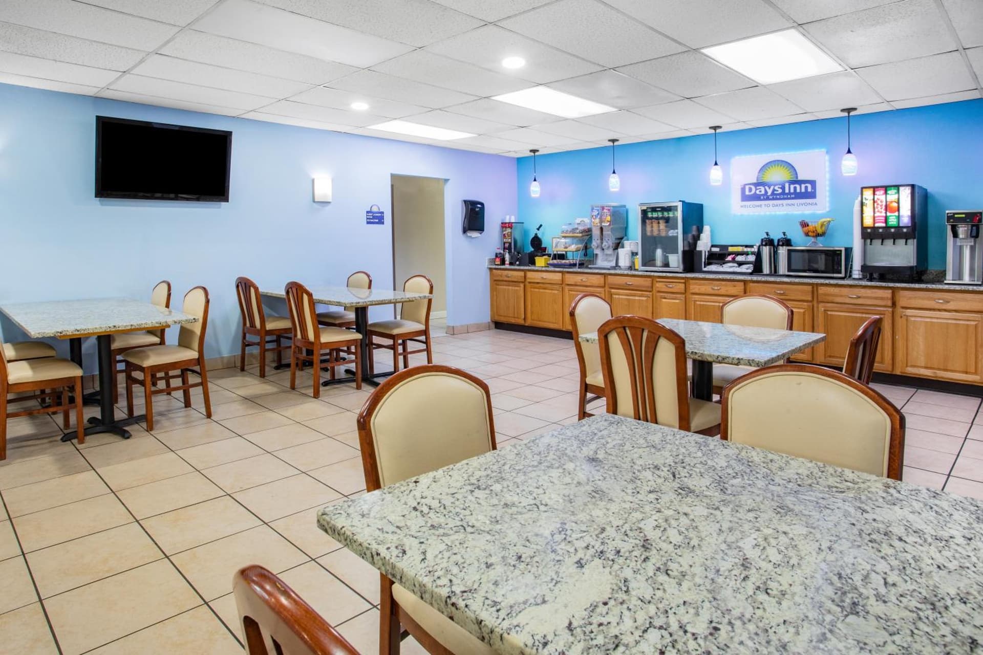 Travelodge by Wyndham Livonia Canton Novi Detroit Area gallery photo in Livonia, MI — image 33
