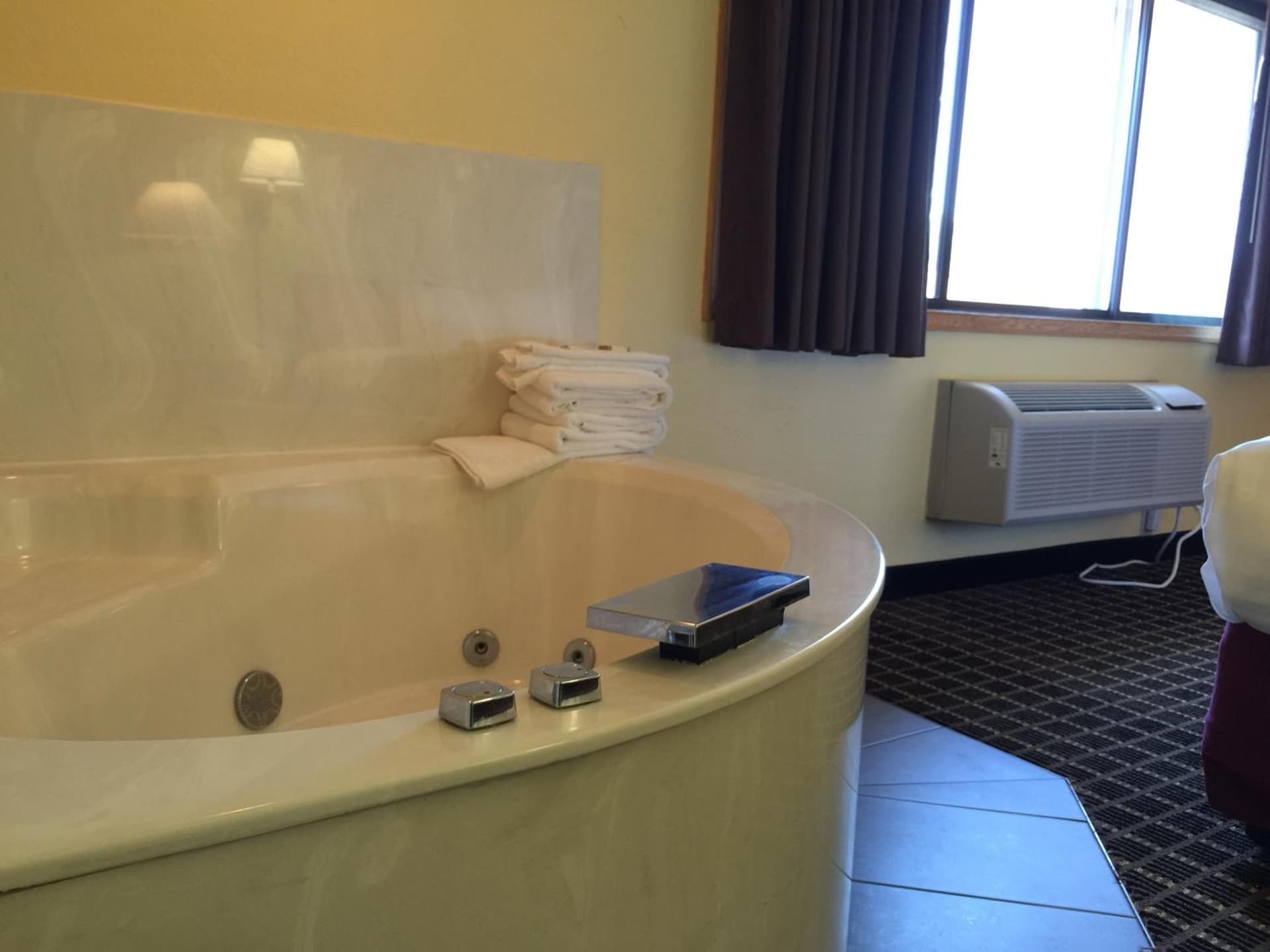 Quality Inn & Suites Harrington - Milford gallery photo in Harrington, DE — image 31