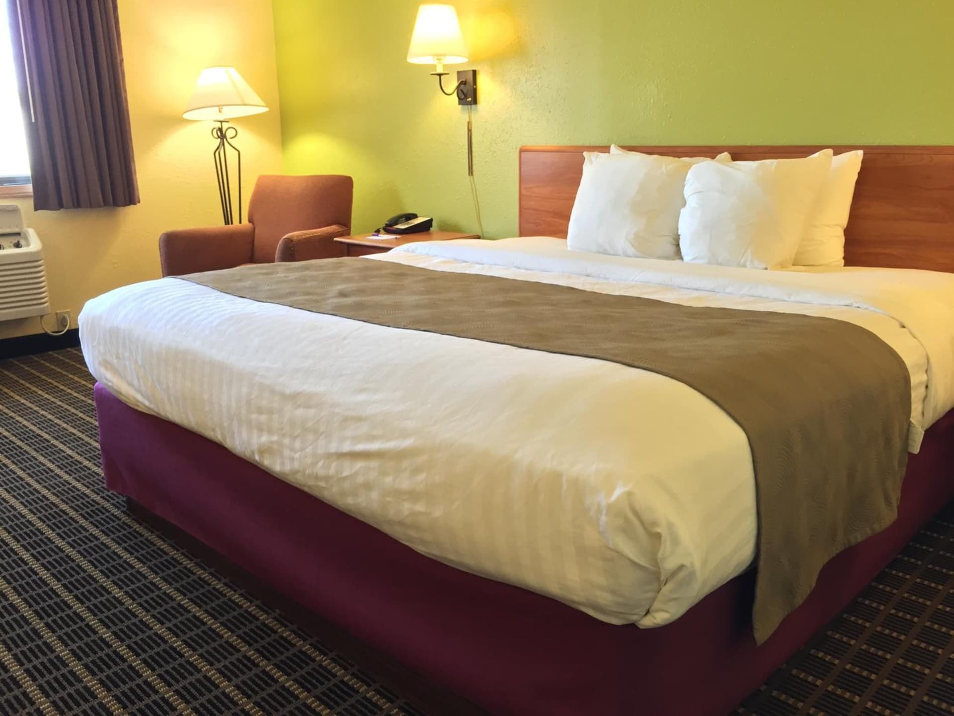 Quality Inn & Suites Harrington - Milford gallery photo in Harrington, DE — image 53