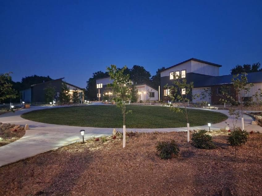Bluffside Gardens featured exterior or lobby in Decorah, IA — similar hotel