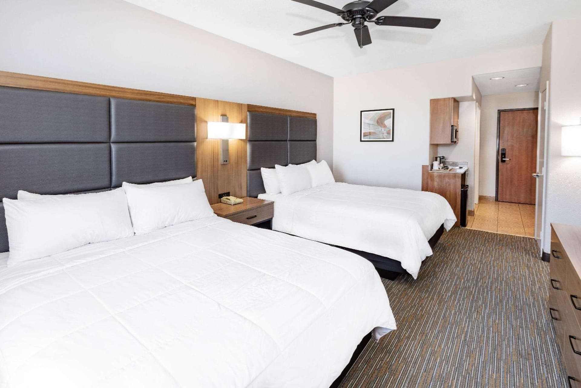 Wingate by Wyndham Houston Bush Intercontinental Airport gallery photo in Houston, TX — image 57