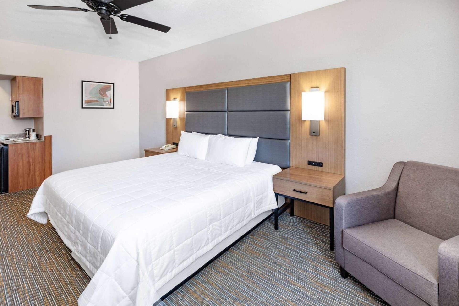 Wingate by Wyndham Houston Bush Intercontinental Airport gallery photo in Houston, TX — image 4