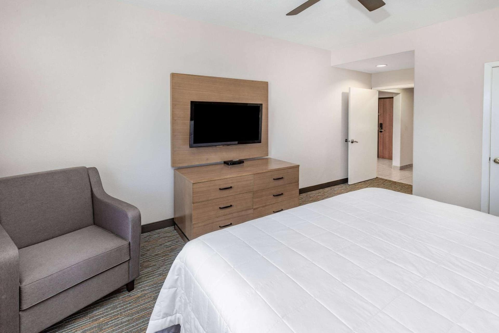 Wingate by Wyndham Houston Bush Intercontinental Airport gallery photo in Houston, TX — image 7
