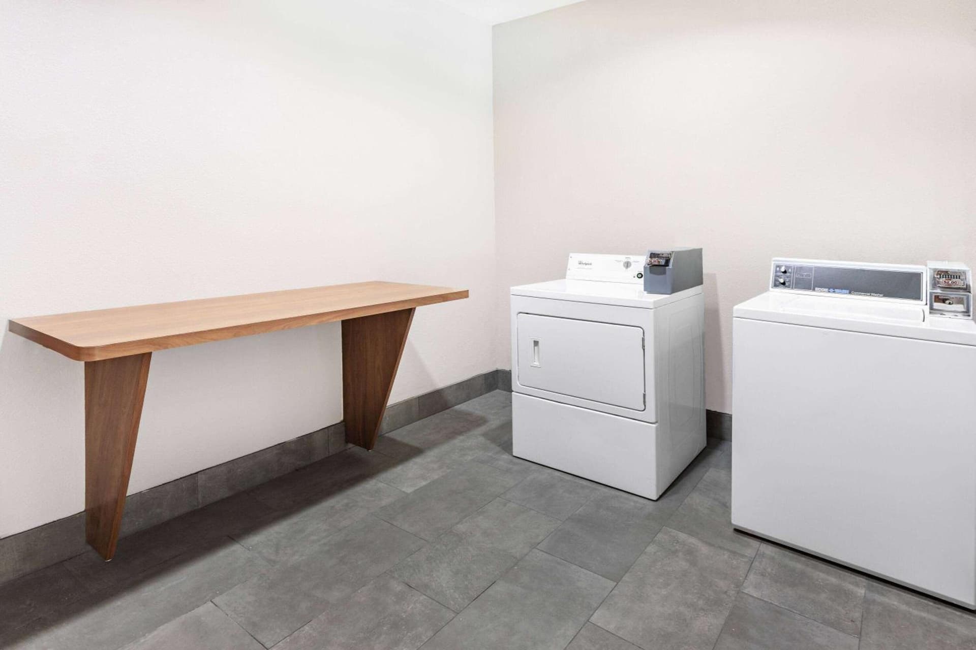 Wingate by Wyndham Houston Bush Intercontinental Airport gallery photo in Houston, TX — image 60