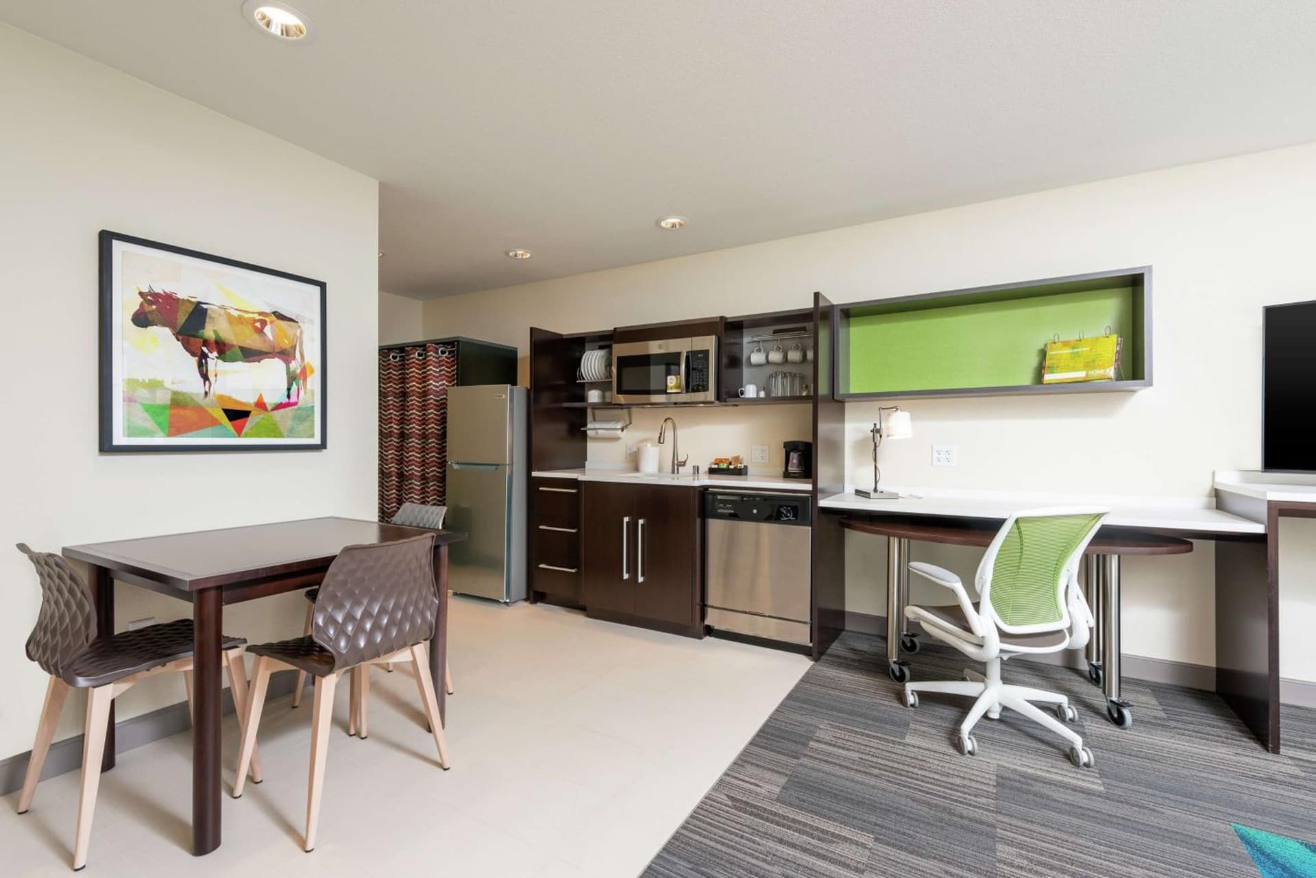 Home2 Suites By Hilton Appleton, Wi gallery photo in Appleton, WI — image 10