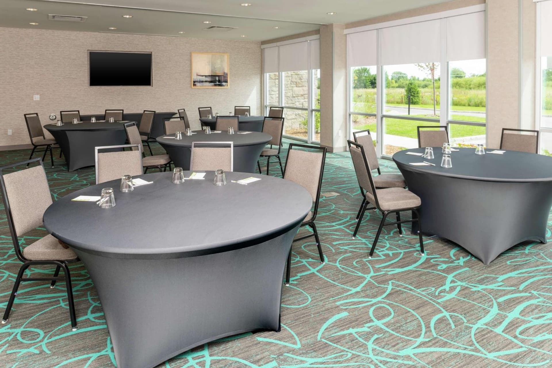 Home2 Suites By Hilton Appleton, Wi gallery photo in Appleton, WI — image 25