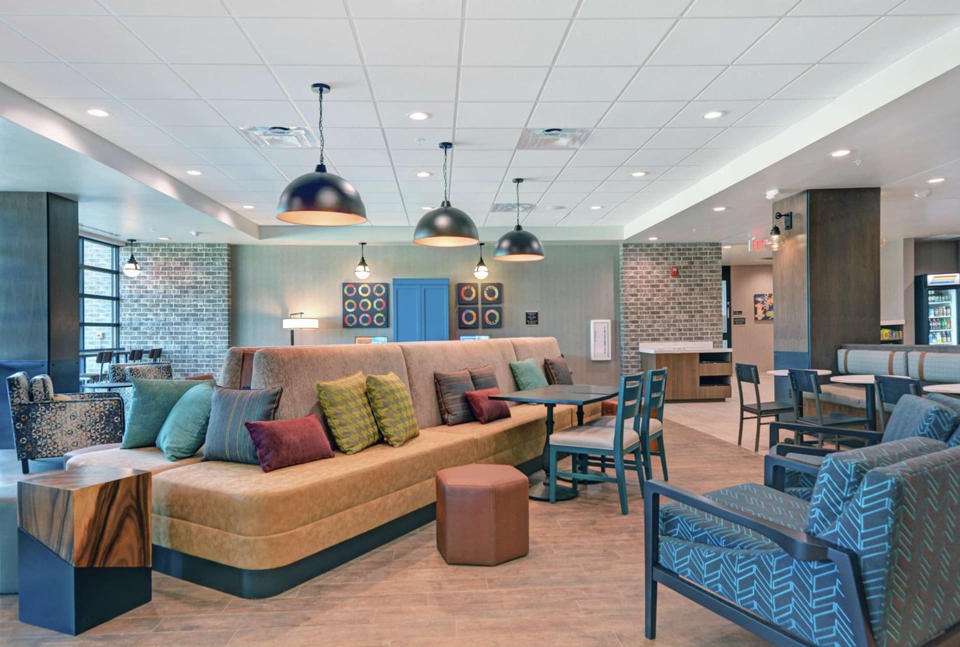Home2 Suites By Hilton Bettendorf Quad Cities gallery photo in Bettendorf, IA — image 14
