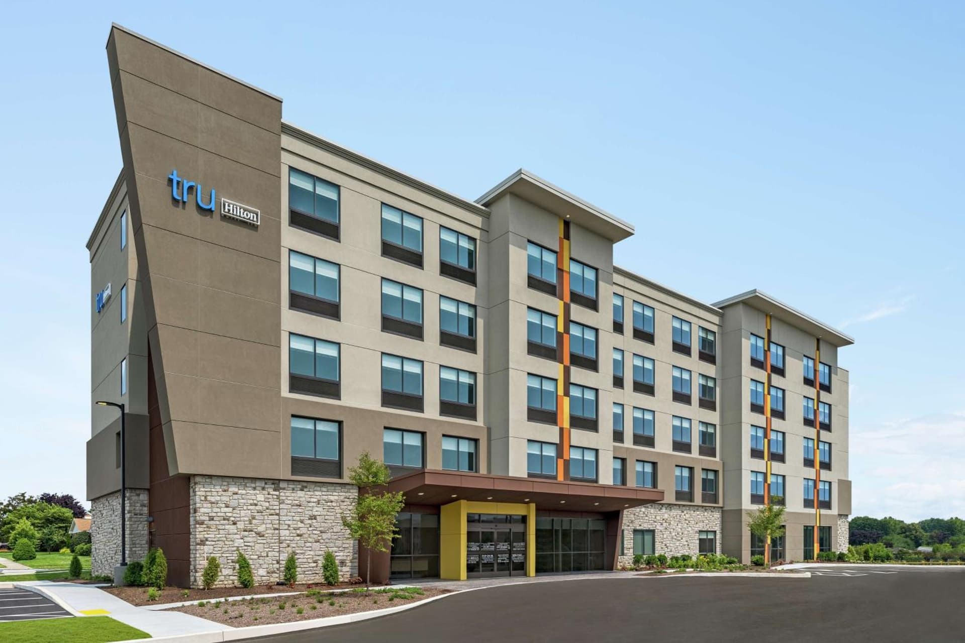 Tru By Hilton Hershey Chocolate Avenue featured exterior or lobby in Hershey, PA — similar hotel