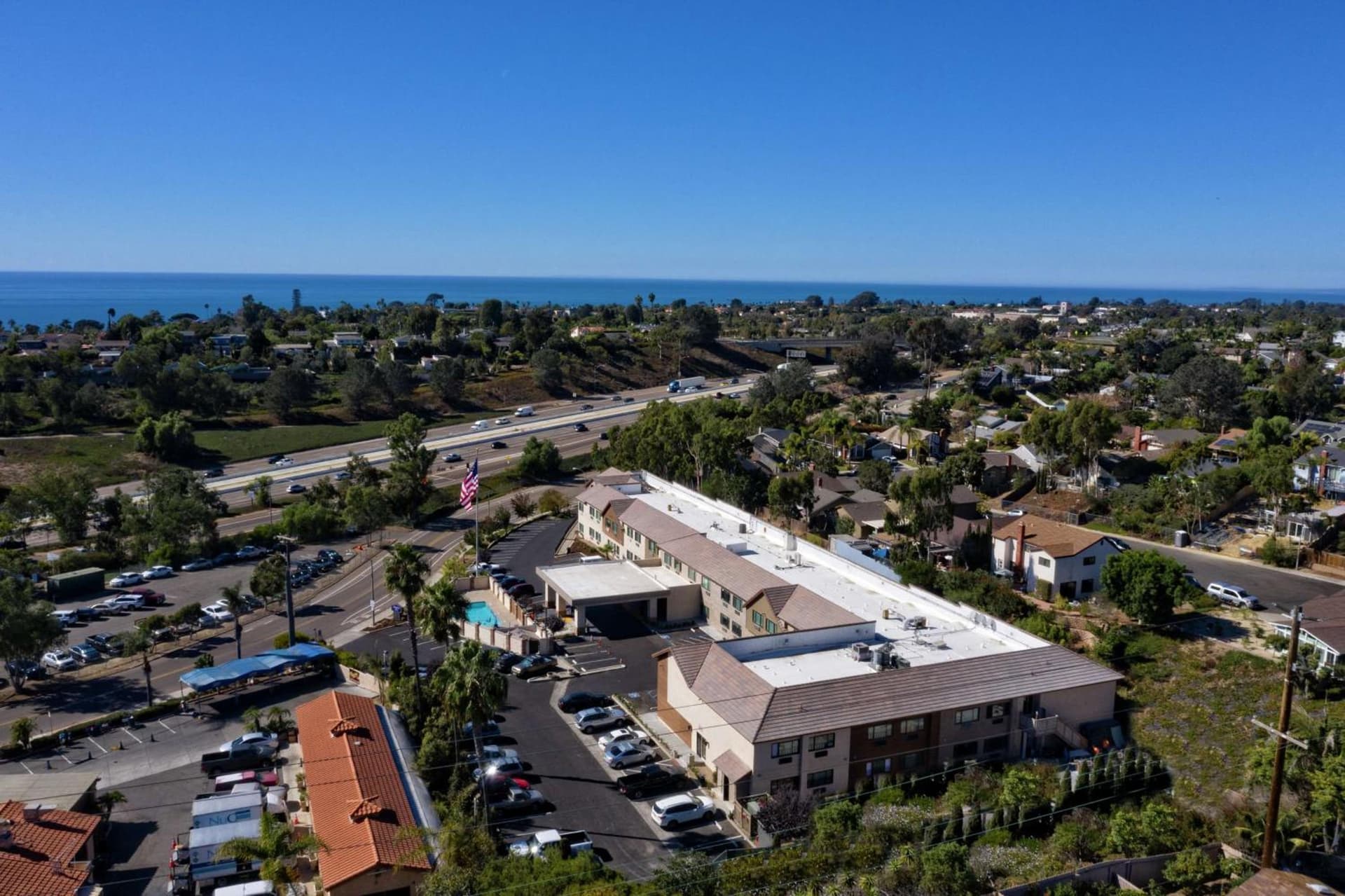 Hampton by Hilton Encinitas-Cardiff Encinitas, CA near Del Mar interior in Encinitas, CA — gallery photo 2