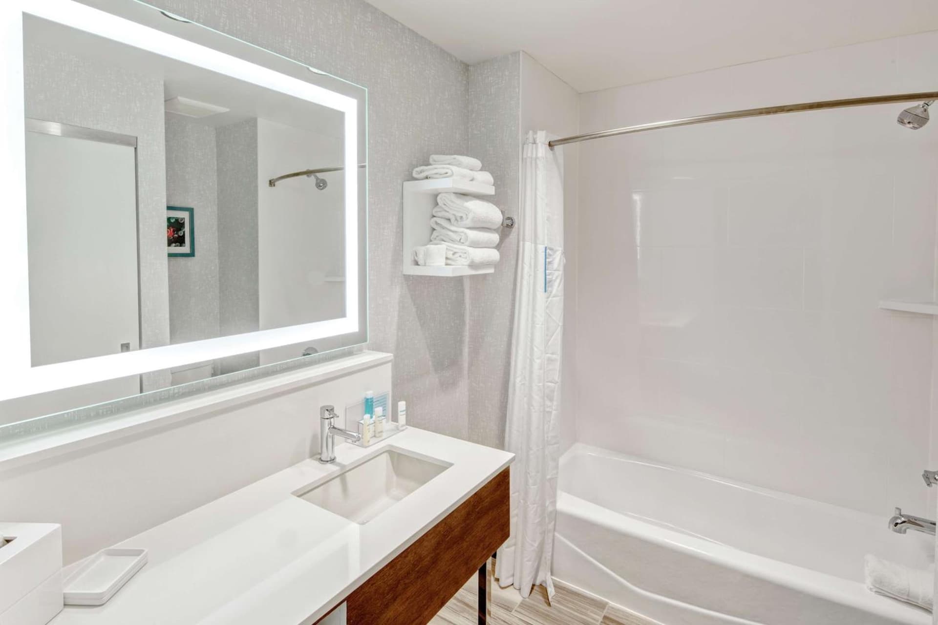 Hampton by Hilton Encinitas-Cardiff Encinitas, CA near Del Mar gallery photo in Encinitas, CA — image 30