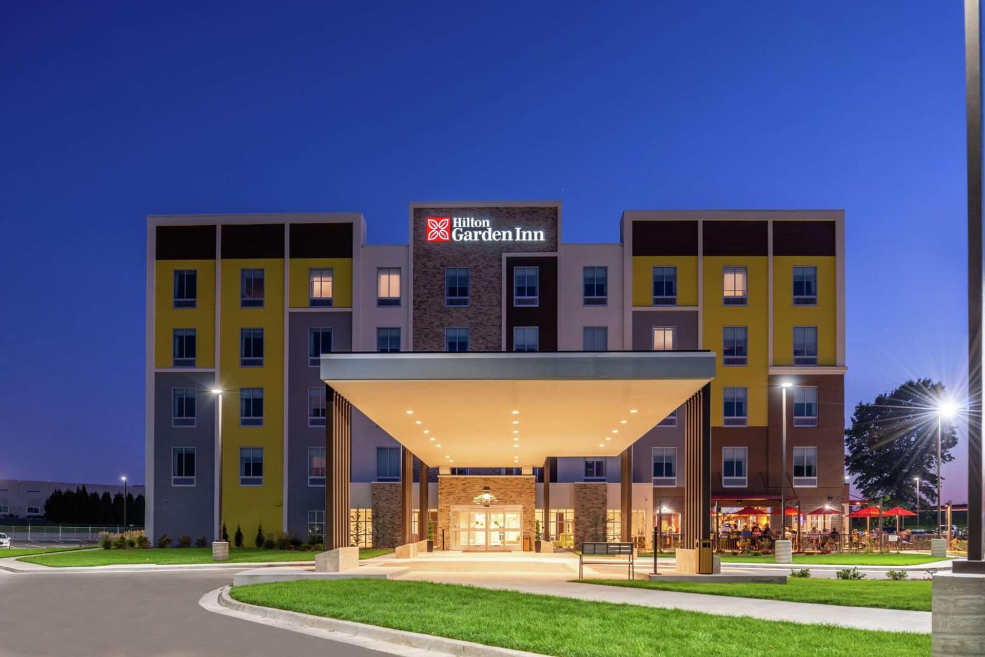 Hilton Garden Inn Kansas City Airport Mo property views in Kansas City, KS — gallery photo 3