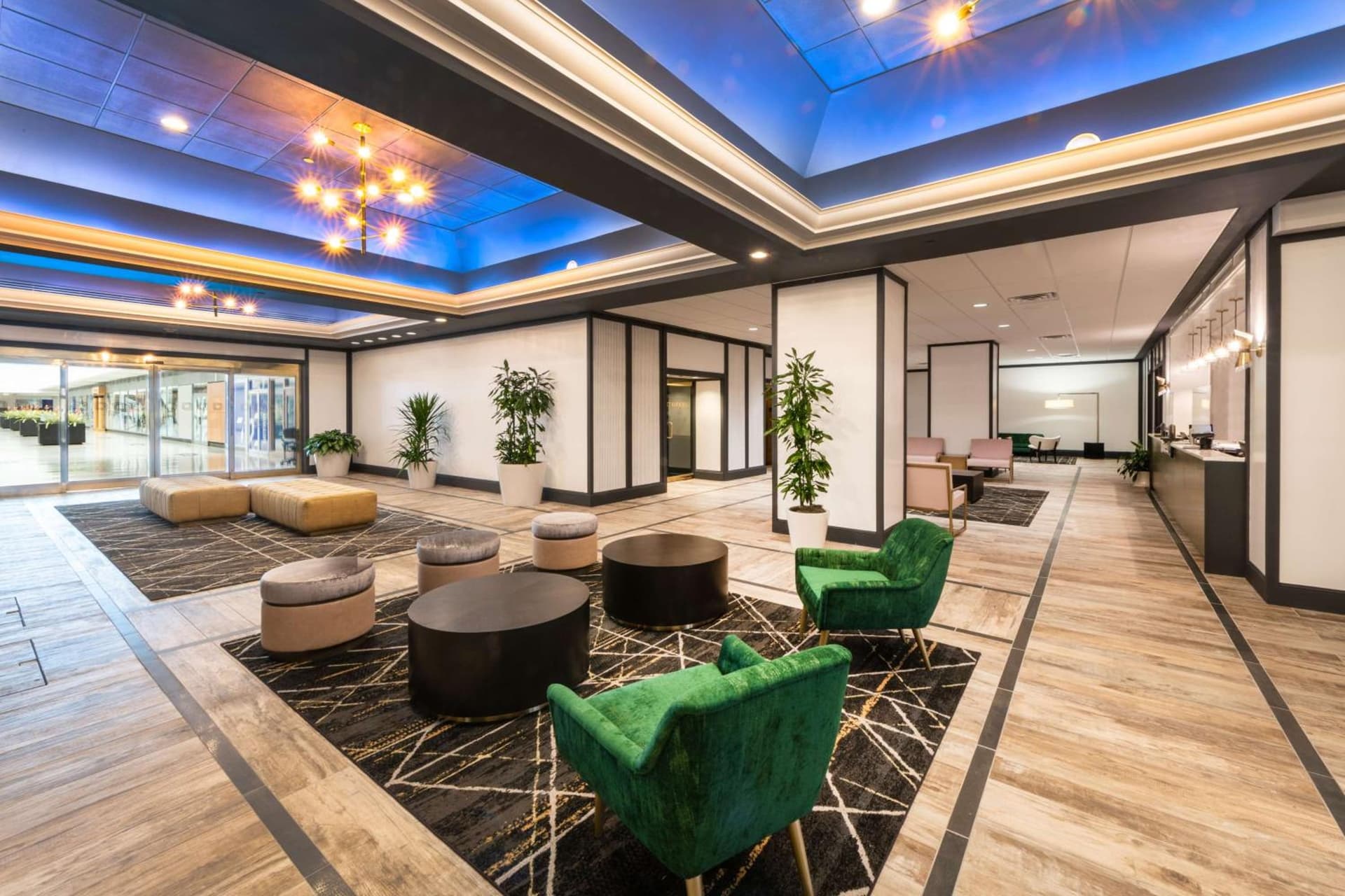 DoubleTree by Hilton Newark Penn Station gallery photo in Newark, NJ — image 12