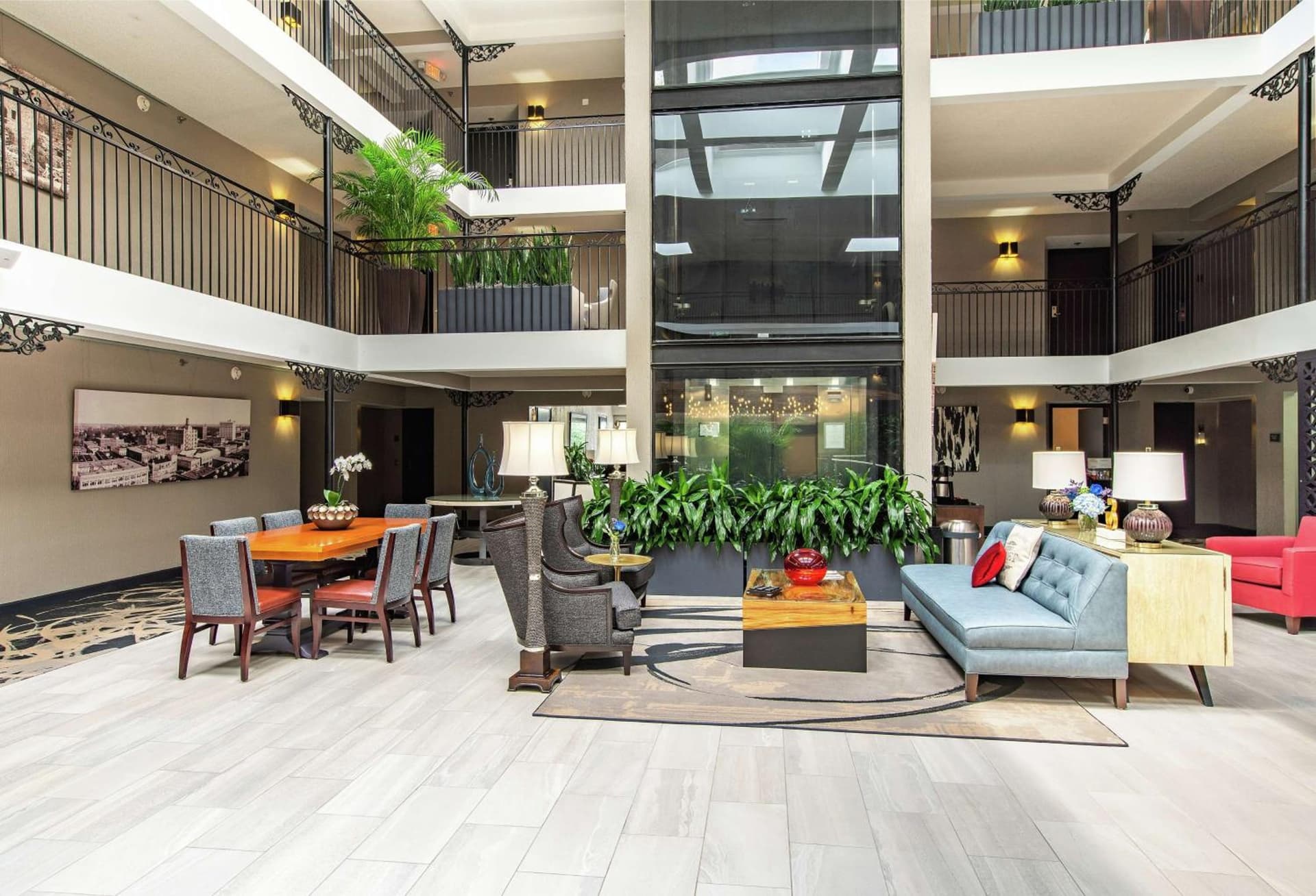 The Burgundy Hotel, Tapestry Collection by Hilton gallery photo in Little Rock, AR — image 22