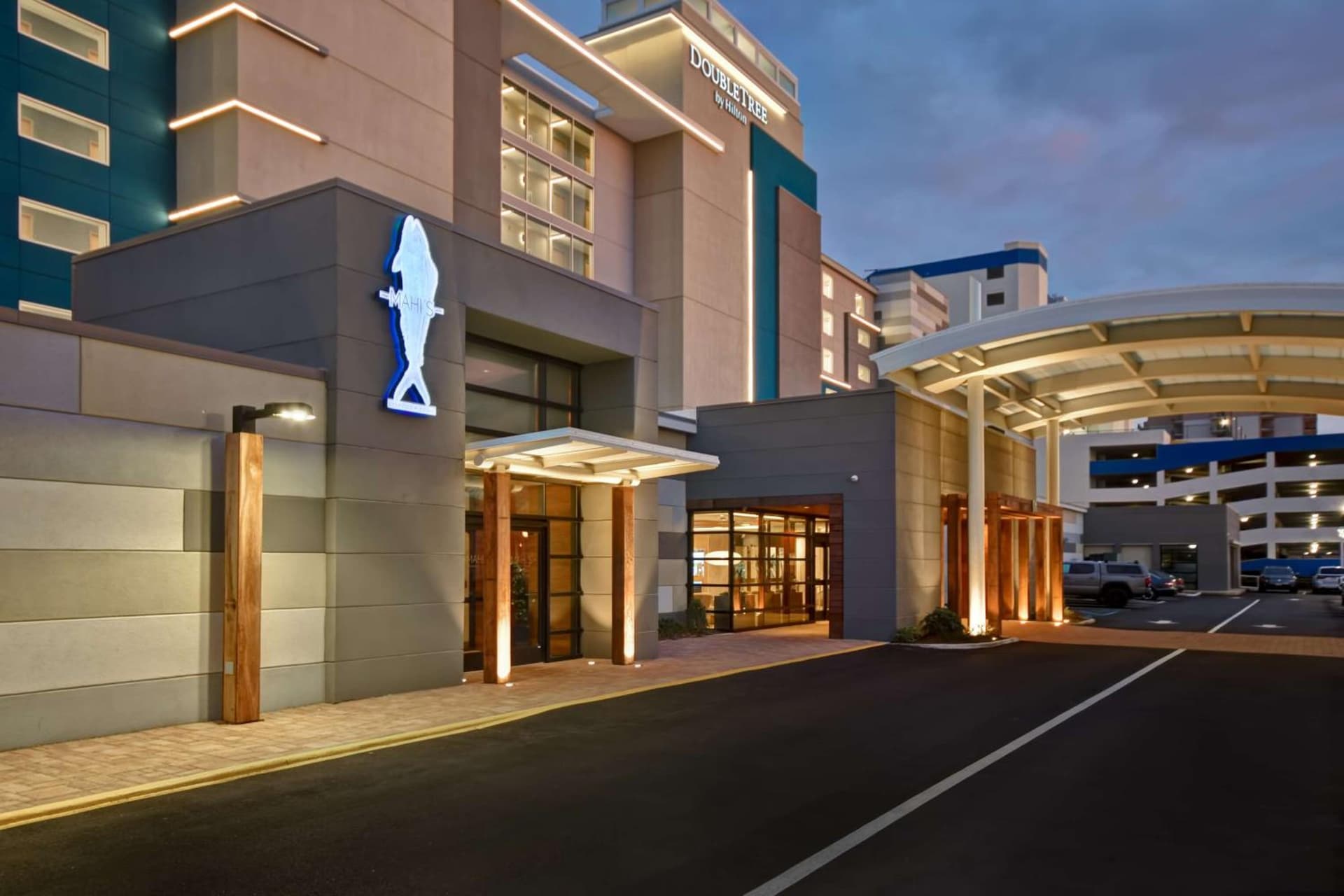 DoubleTree by Hilton Oceanfront Virginia Beach property views in Virginia Beach, VA — gallery photo 3