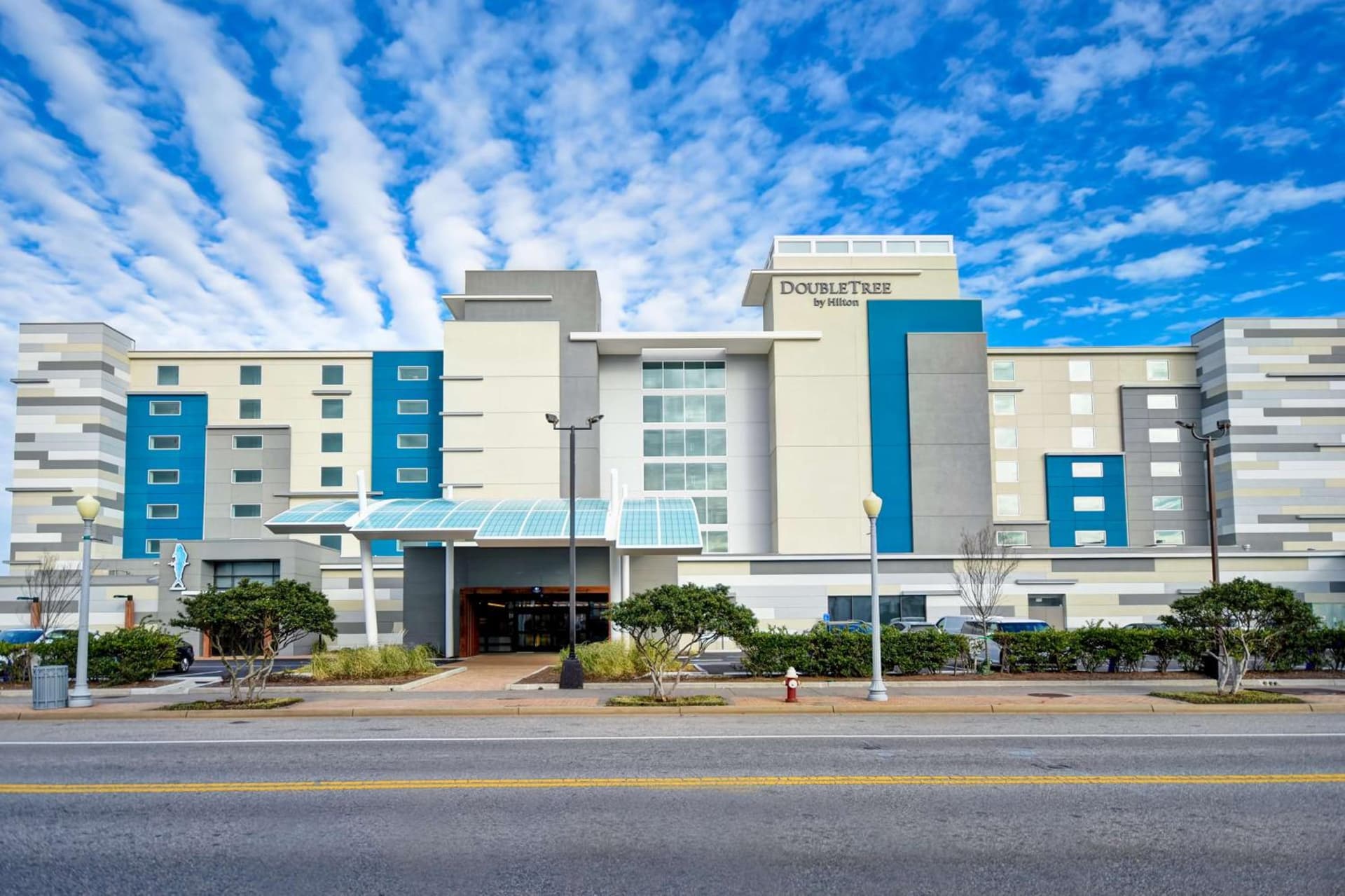 DoubleTree by Hilton Oceanfront Virginia Beach gallery photo in Virginia Beach, VA — image 9