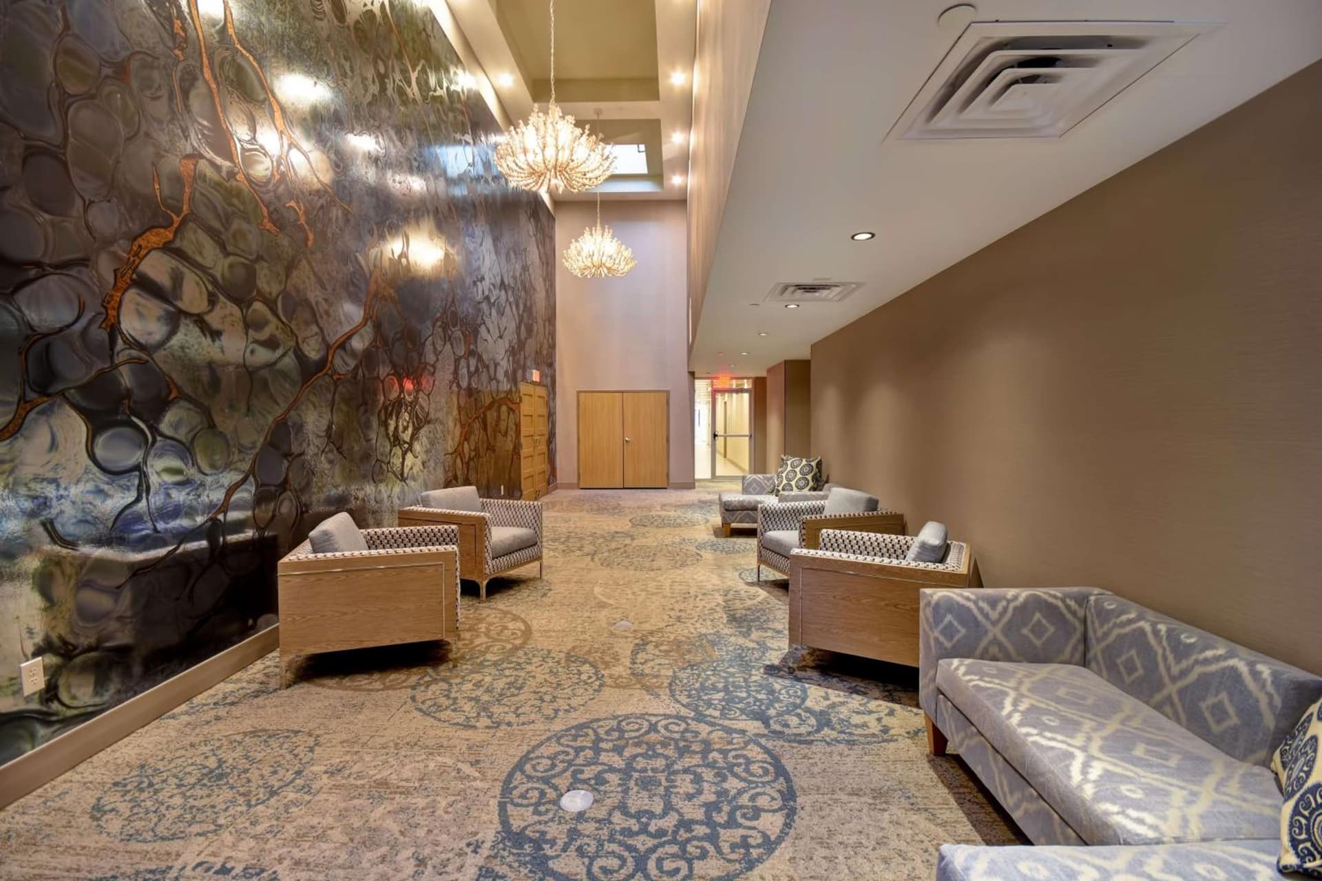 DoubleTree by Hilton Oceanfront Virginia Beach gallery photo in Virginia Beach, VA — image 15