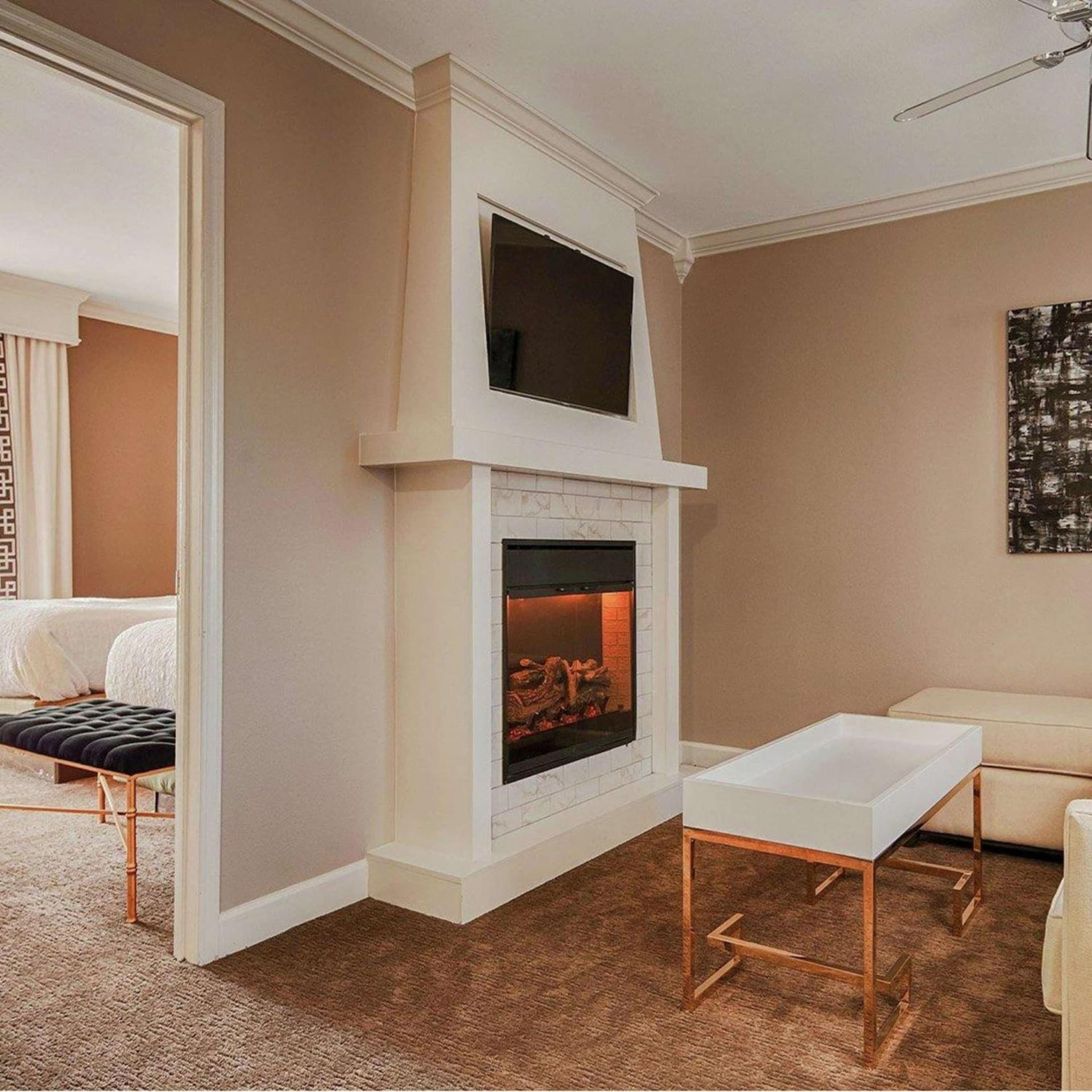 The Burgundy Hotel, Tapestry Collection by Hilton gallery photo in Little Rock, AR — image 17
