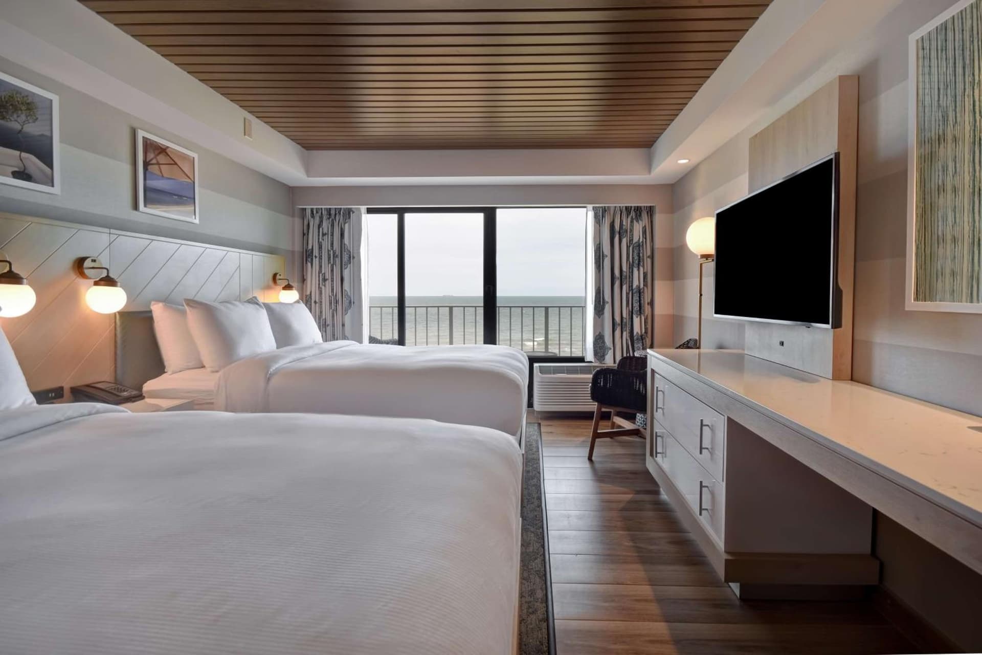 DoubleTree by Hilton Oceanfront Virginia Beach gallery photo in Virginia Beach, VA — image 28