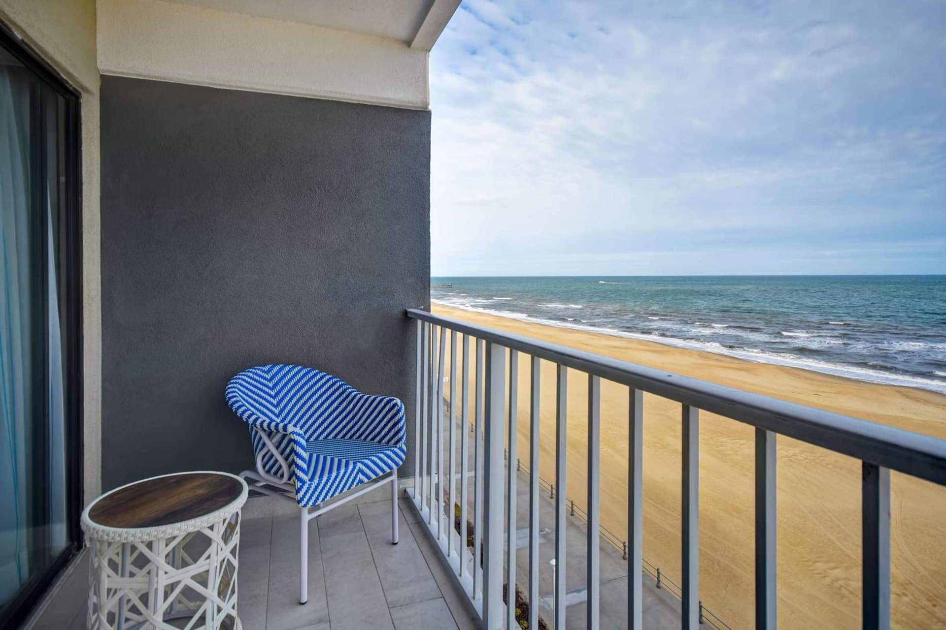 DoubleTree by Hilton Oceanfront Virginia Beach gallery photo in Virginia Beach, VA — image 42