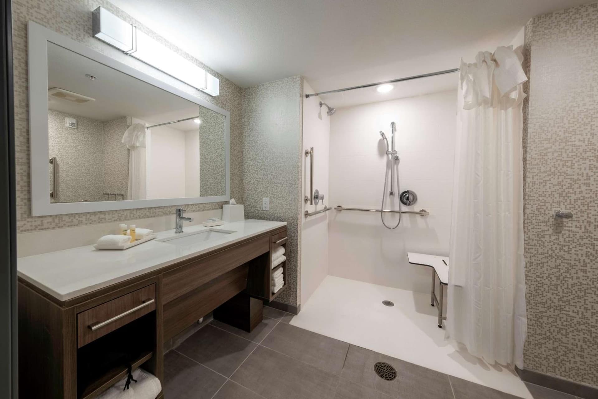 Home2 Suites By Hilton Portland Hillsboro gallery photo in Hillsboro, OR — image 5